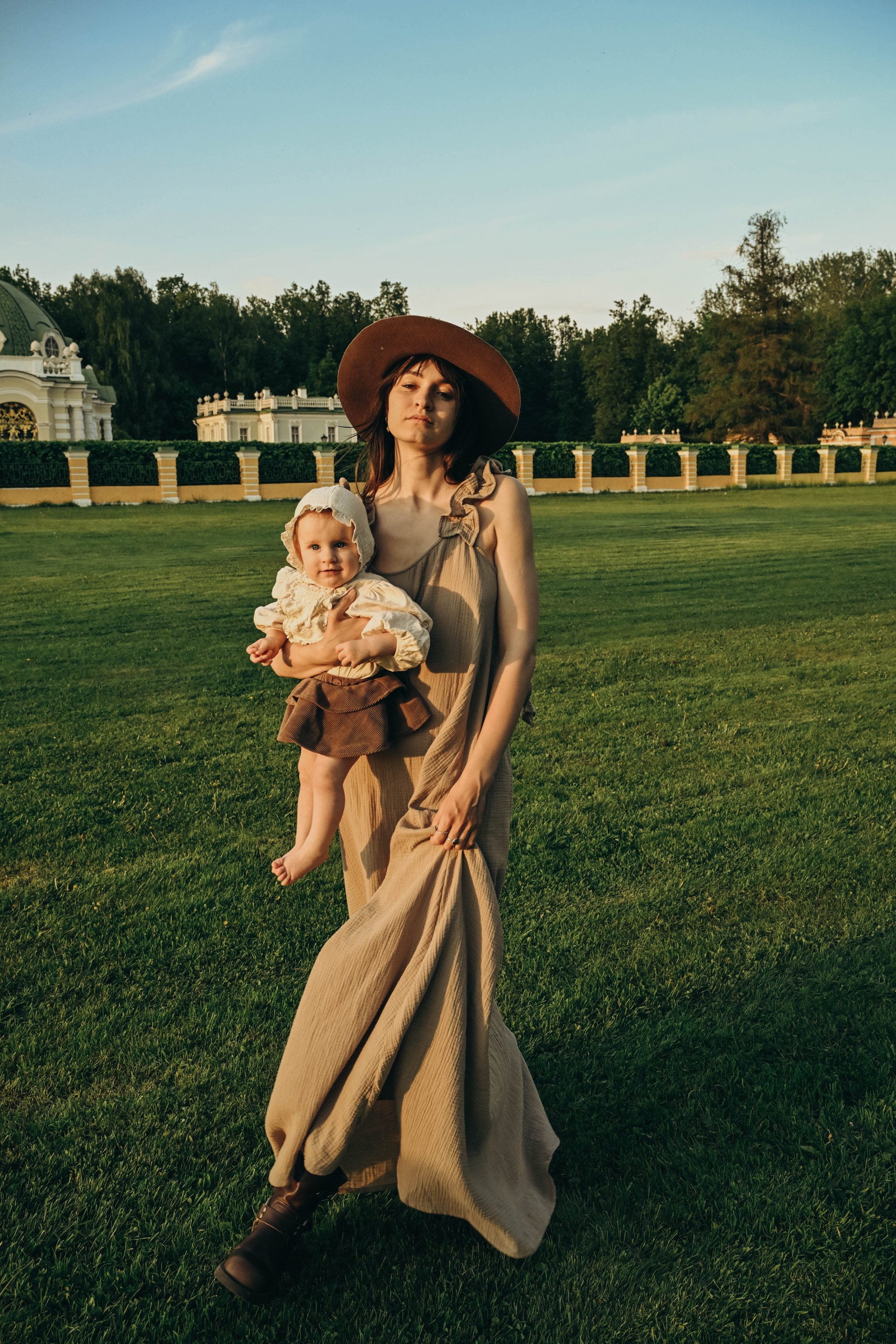 Кусково мама и дочка. Семейный фотограф в Москве Люберцах Ирина Вронская