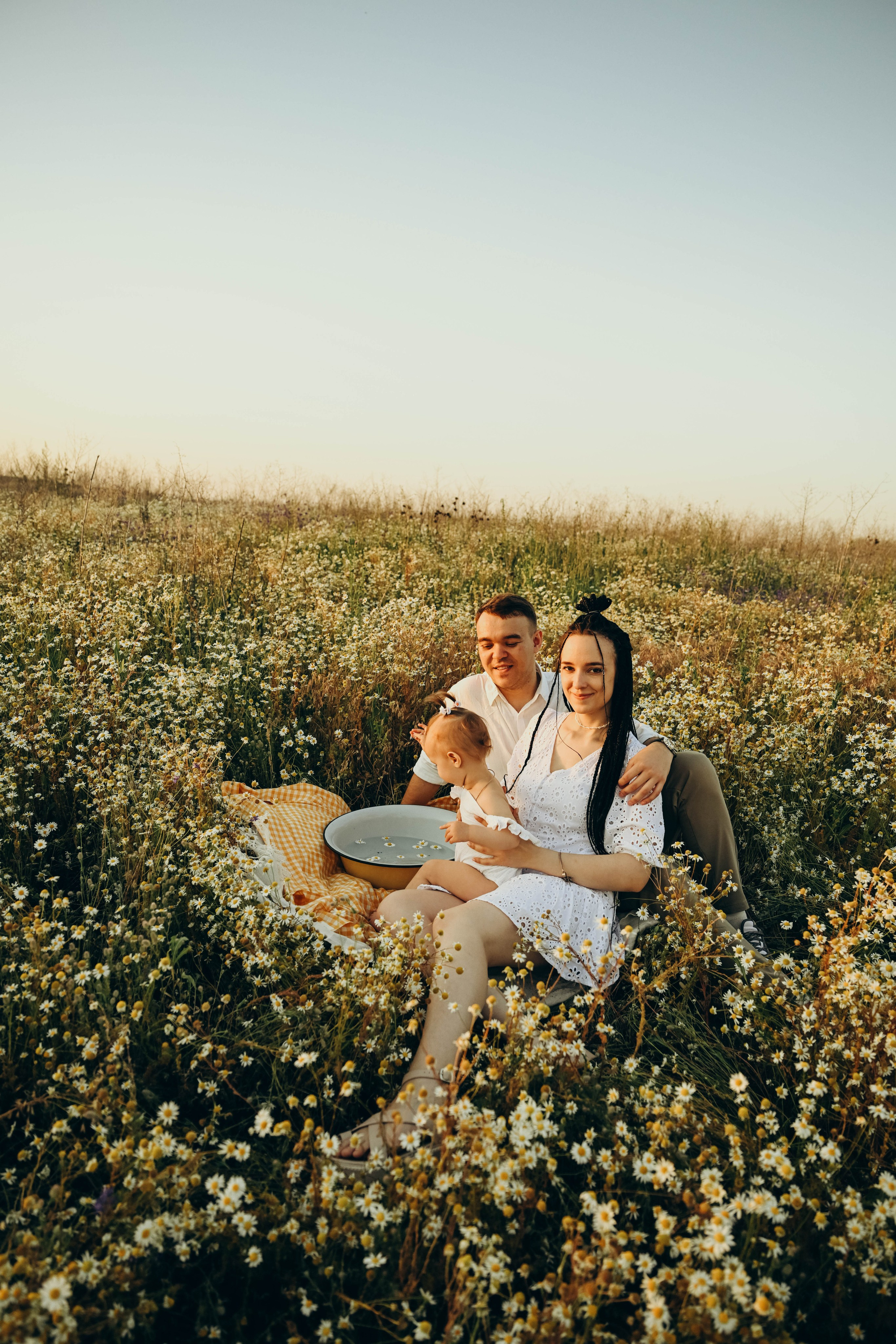 Ромашковое поле. Семейный фотограф в Москве Люберцах Ирина Вронская
