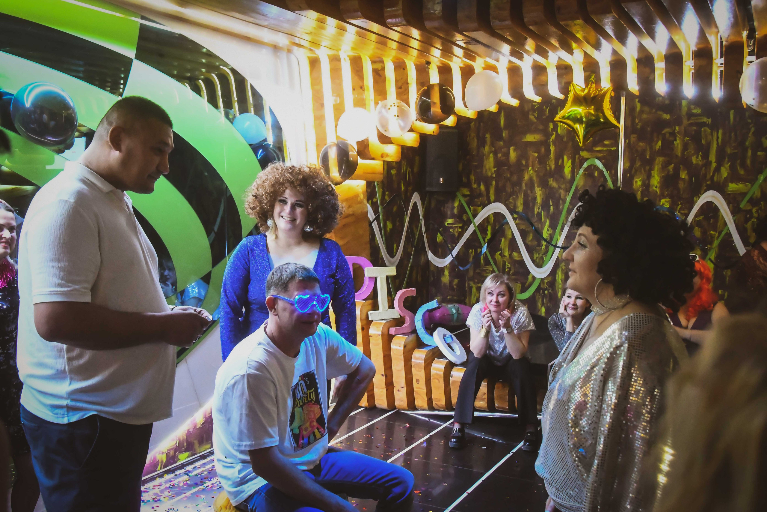 Свидетели дискотеки 80х. Репортажный и детский фотограф в Новосибирске