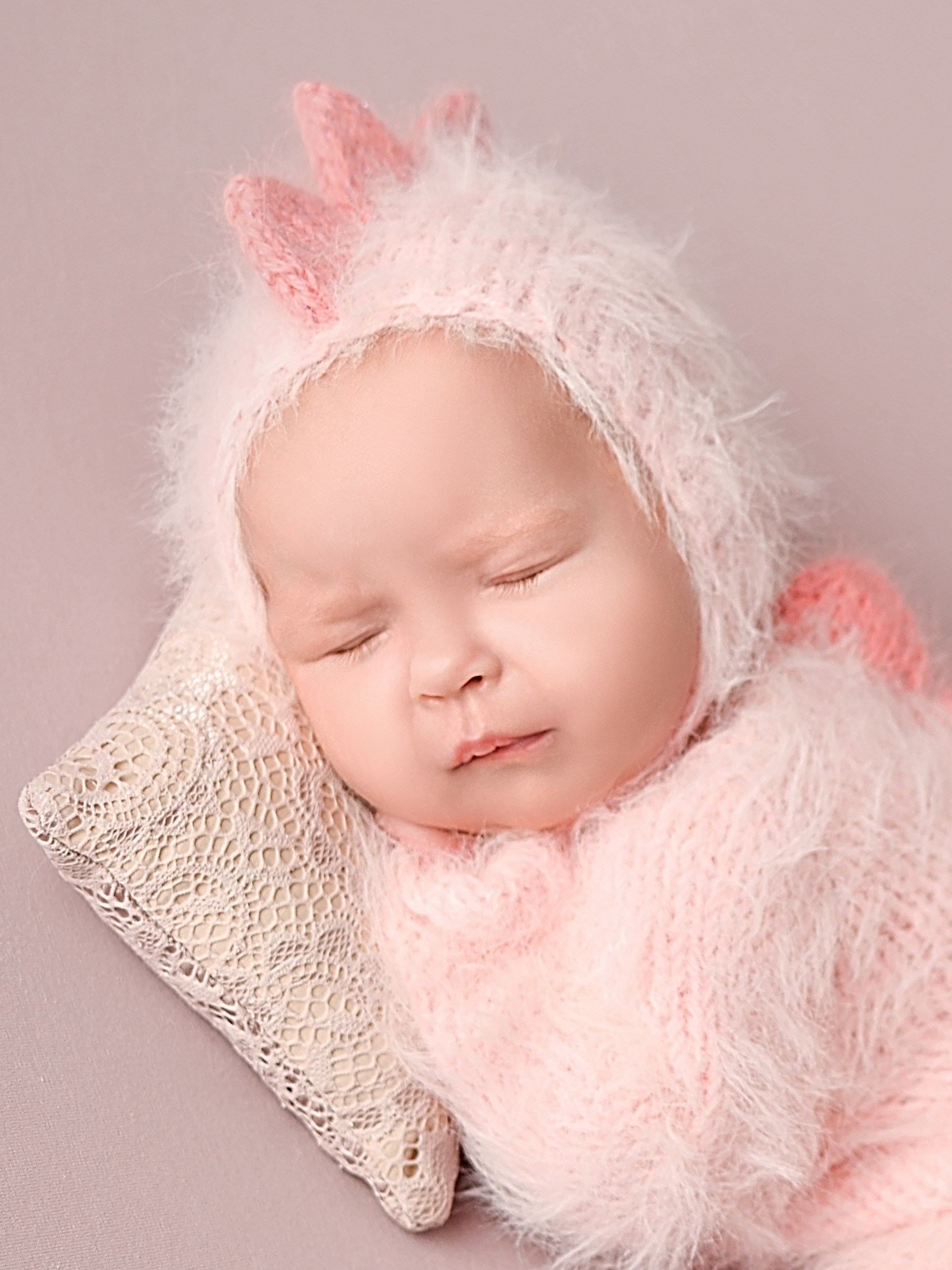 Близняшки Аня и Лиза. Фотограф новорожденных Краснодар Малышенко Надежда