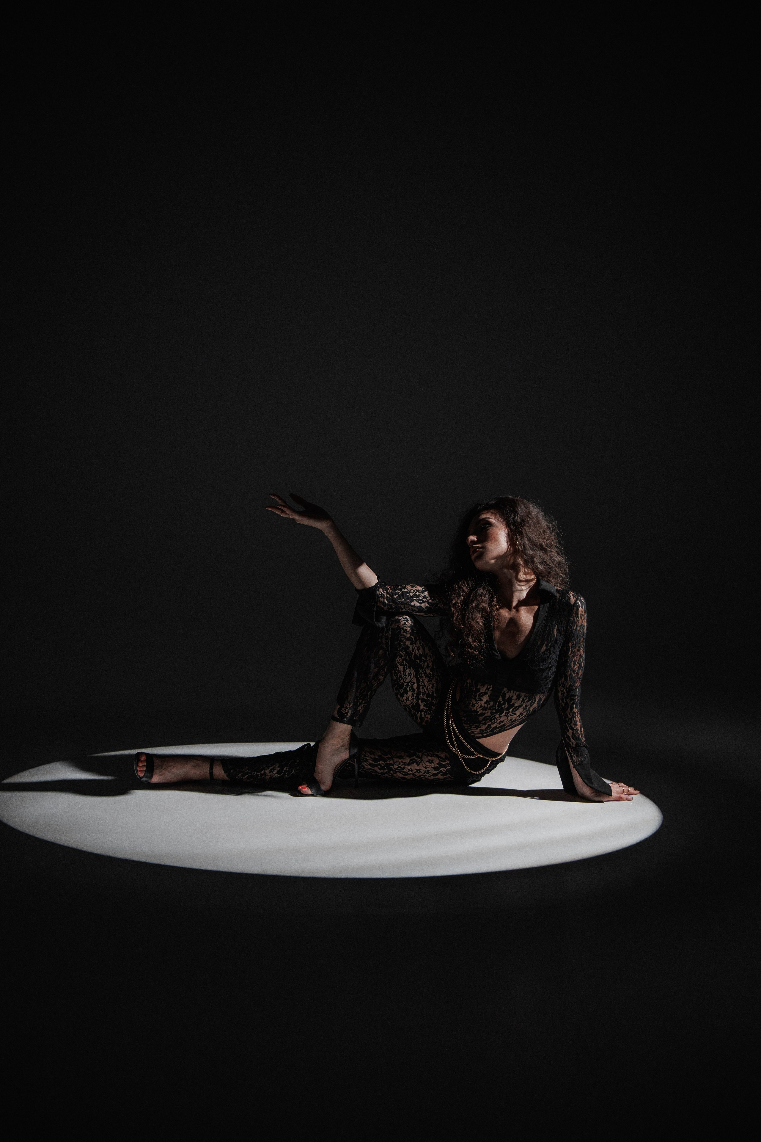 Девушка в черном. Валентина Похомова — профессиональный фотограф в Екатеринбурге