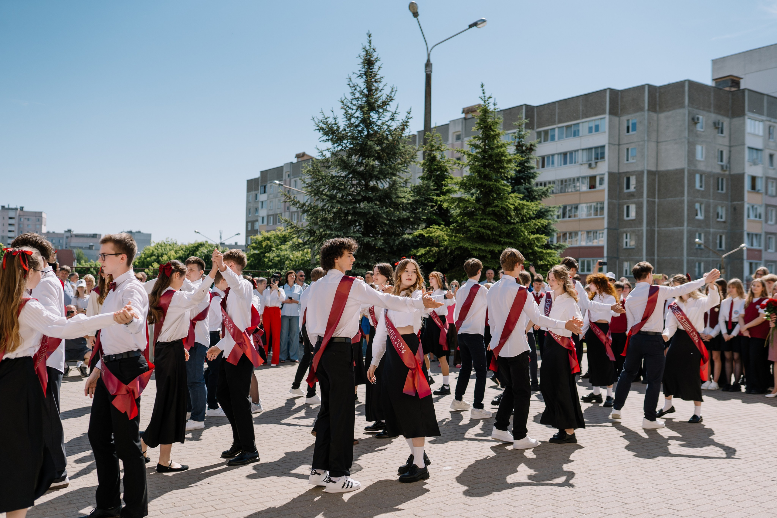 Последний звонок 37 школа