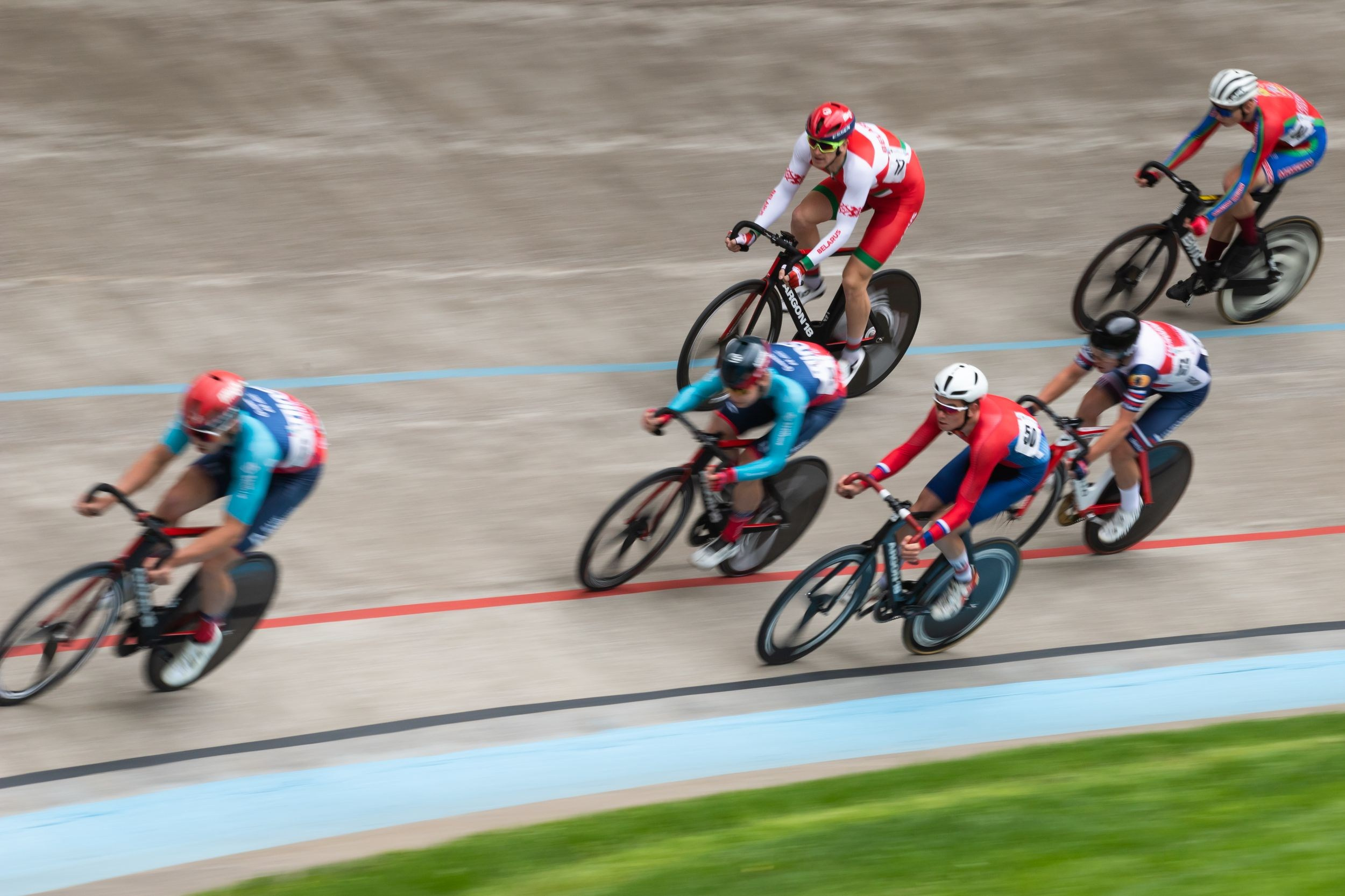 Соревнования по велоспорту «Большой приз Тулы» (19 мая 2023). Репортажный фотограф Алексей Пирязев