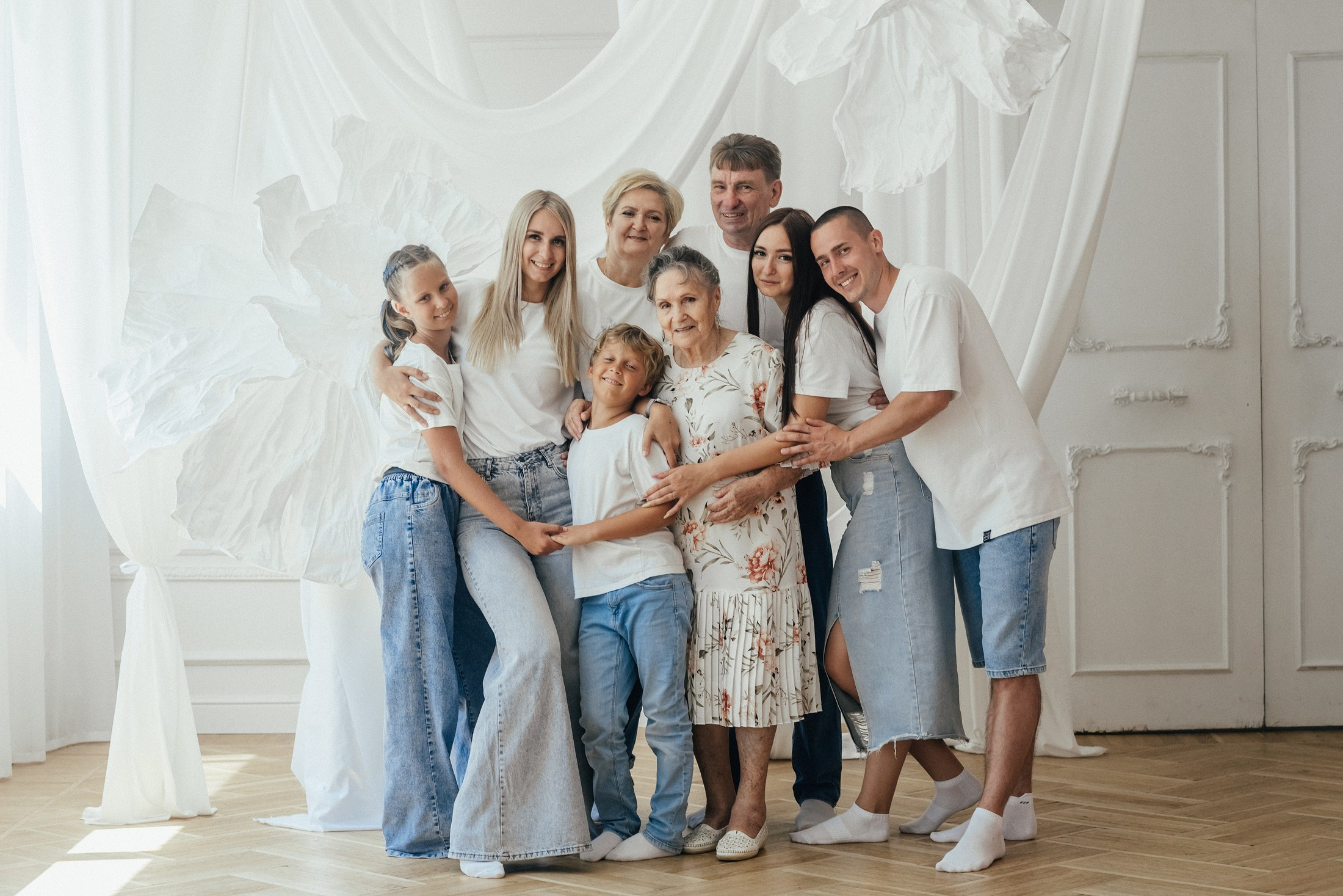 Большая семья в VanLav. Фотографы в городе Волгограде — Людмила Агеева и Алексей Околелов