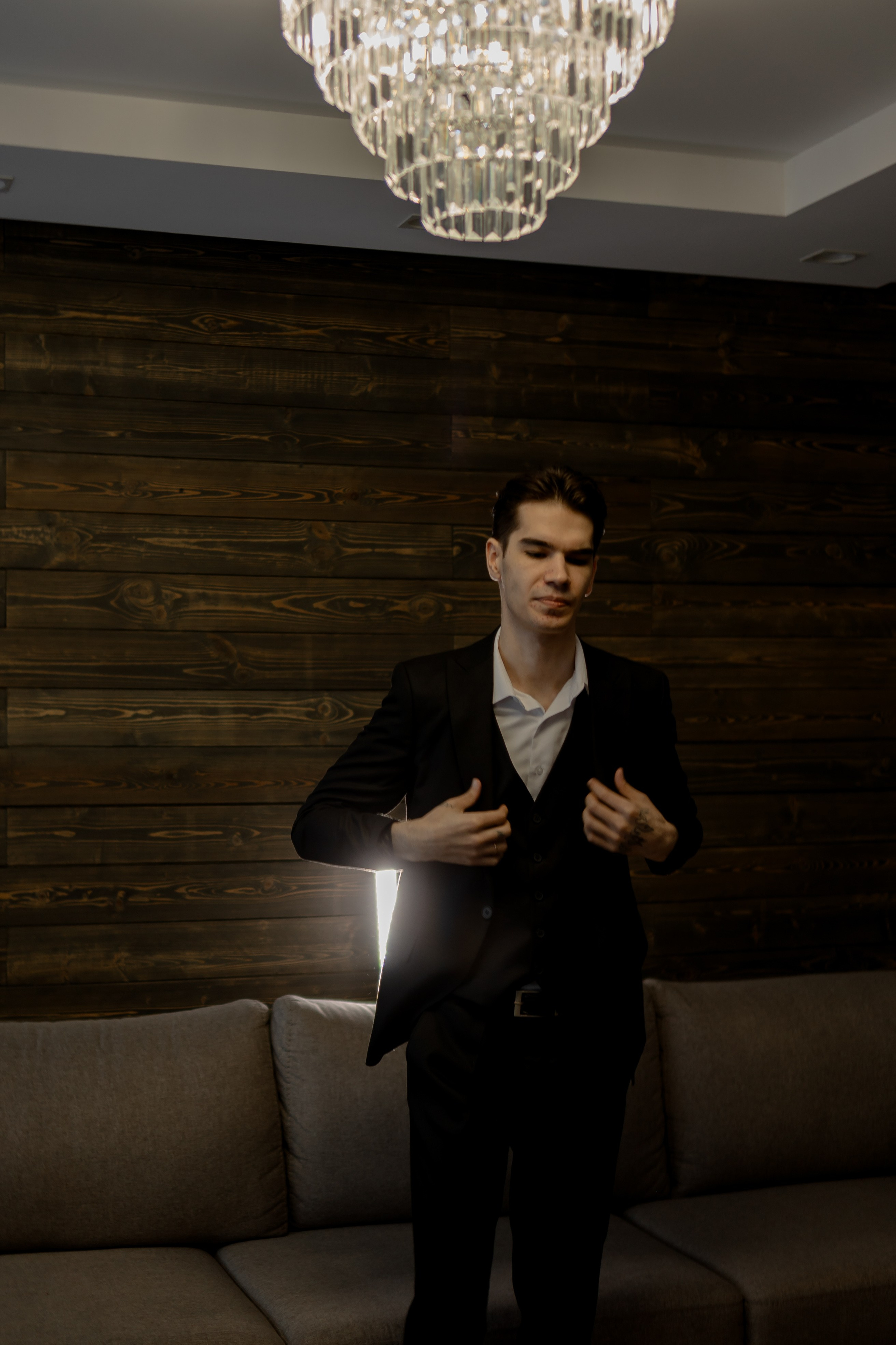 СВАДЕБНАЯ СЬЕМКА СБОРОВ В ОТЕЛЕ И ВЫЕЗД НА ЦЕРЕМОНИЮ (СНЯТО В СИБИРЕ В НИЖНЕВАРТОВСКЕ). Профессиональный фотограф, Санкт-Петербург — Виктория Богомолова