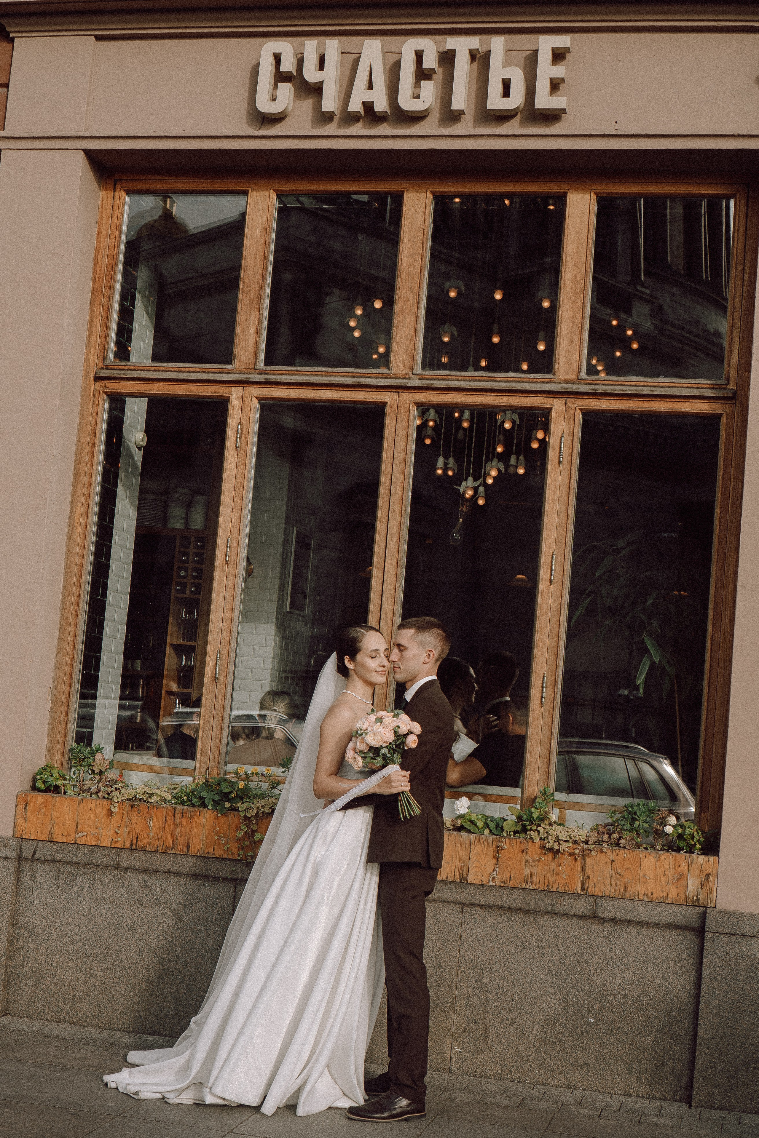 ЗАГС И ПРОГУЛКА 2 ЧАСА. Профессиональный фотограф, Санкт-Петербург — Виктория Богомолова