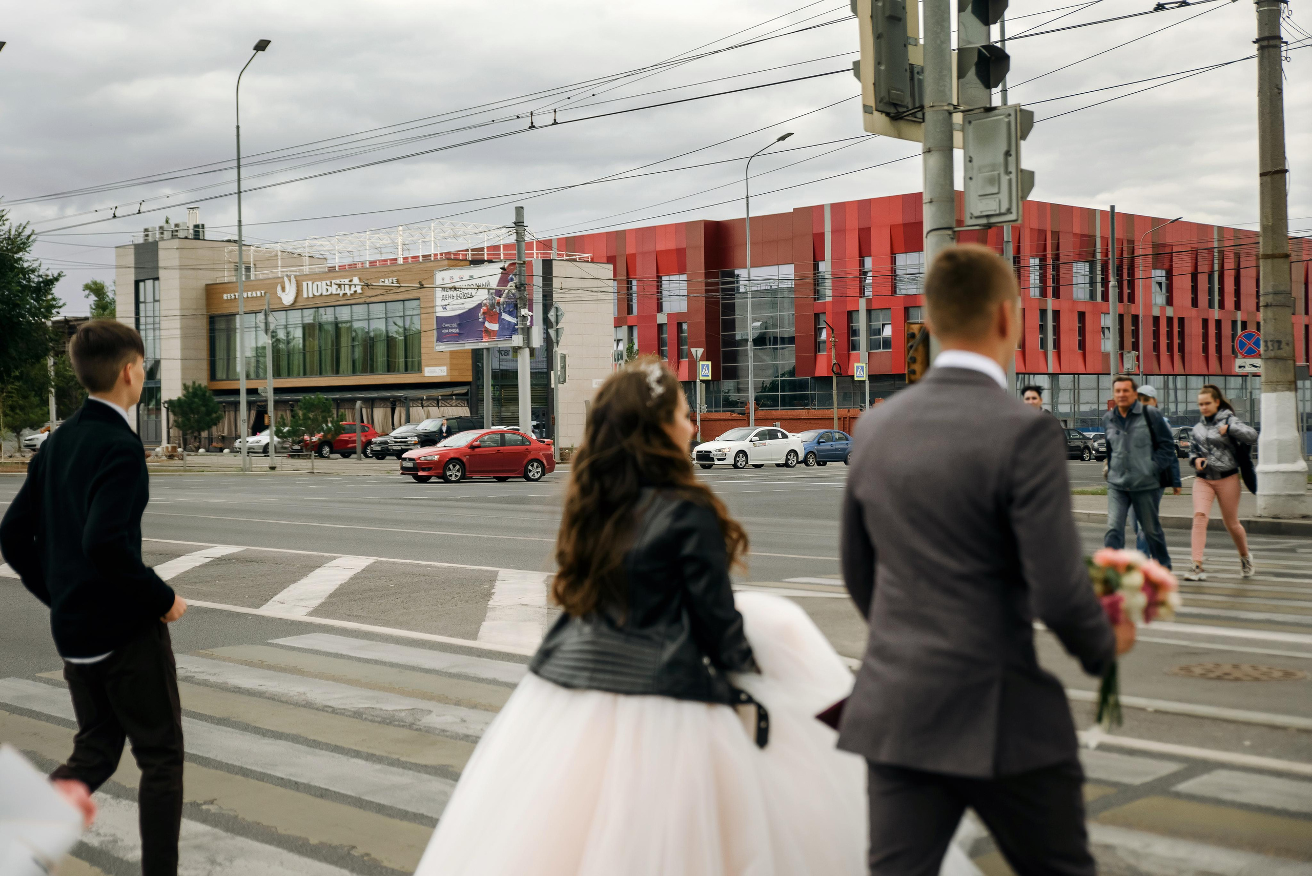 Свадьба в Волгограде. Свадебный и travel фотограф в Волгограде, Сочи, Домбае, Европе