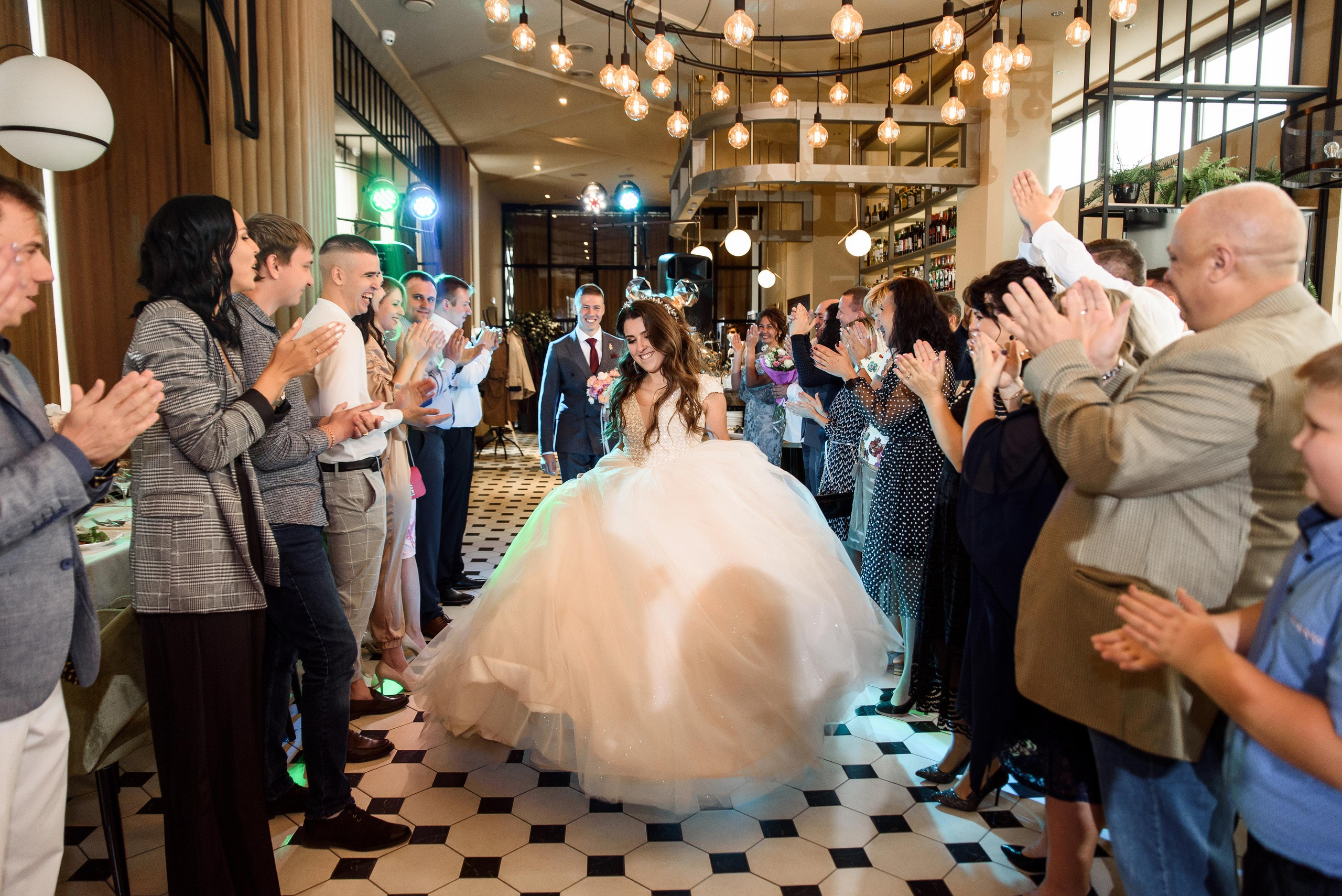 Свадьба в Волгограде. Свадебный и travel фотограф в Волгограде, Сочи, Домбае, Европе