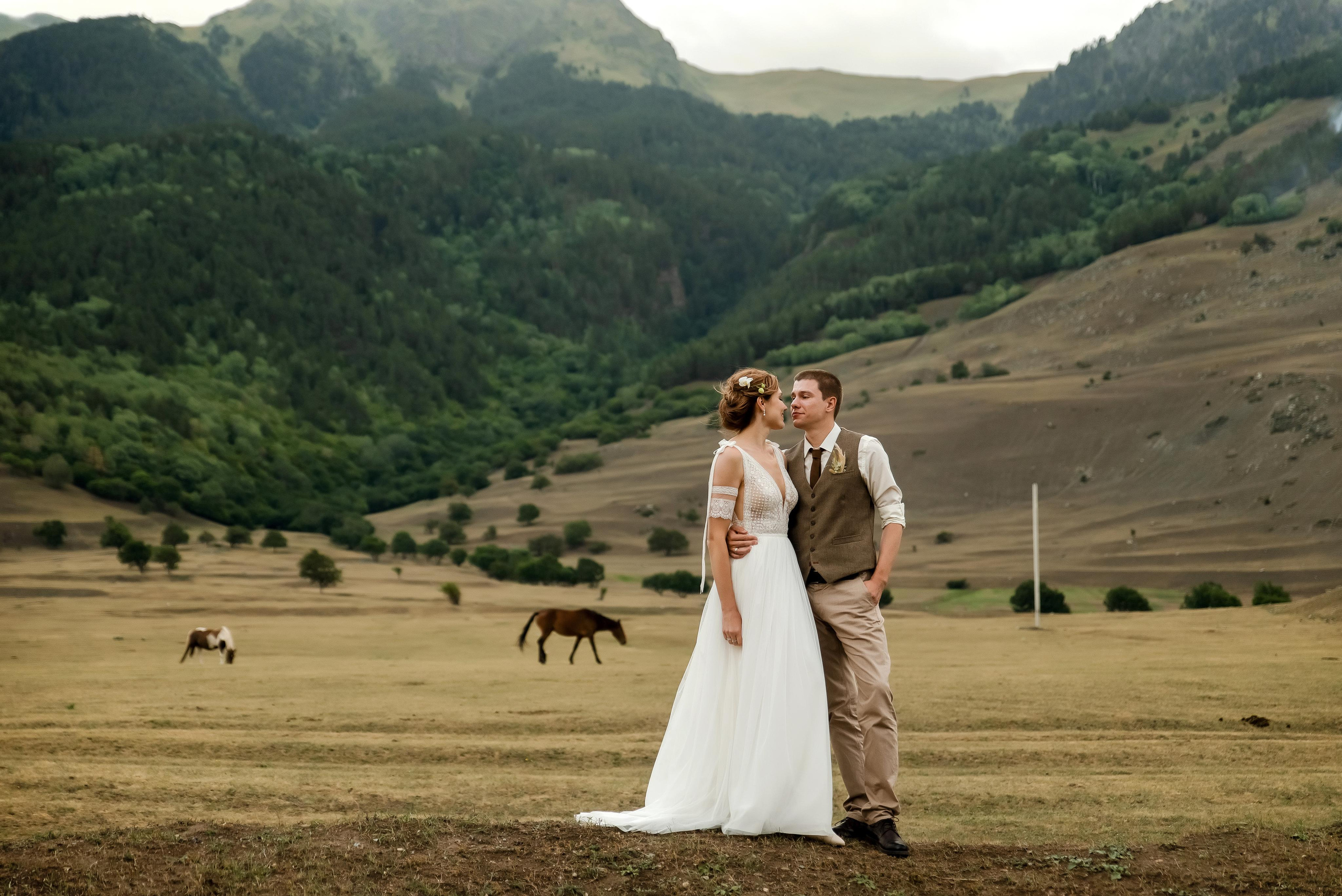 Свадебный день в горах (10.08.2020). Свадебный и travel фотограф в Волгограде, Сочи, Домбае, Европе