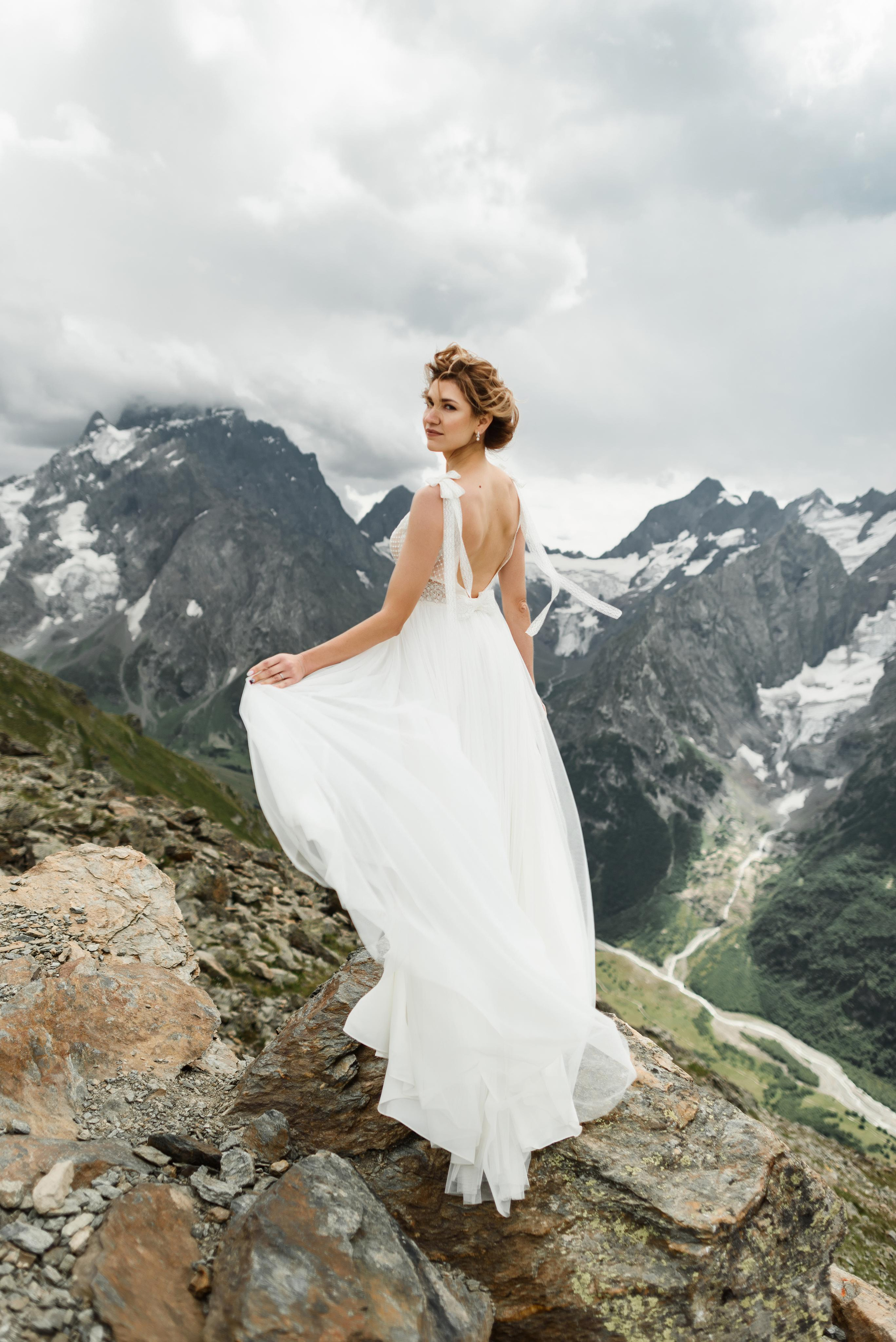 Свадебный день в горах (10.08.2020). Свадебный и travel фотограф в Волгограде, Сочи, Домбае, Европе