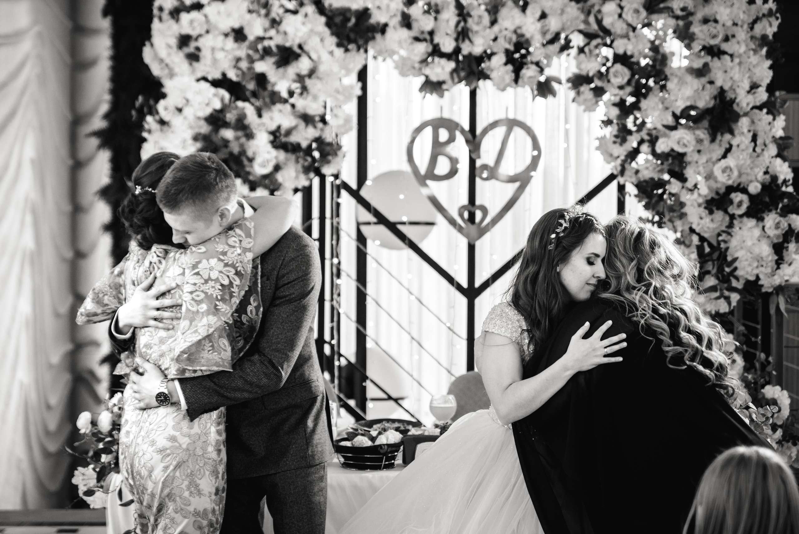 Свадьба в Волгограде. Свадебный и travel фотограф в Волгограде, Сочи, Домбае, Европе