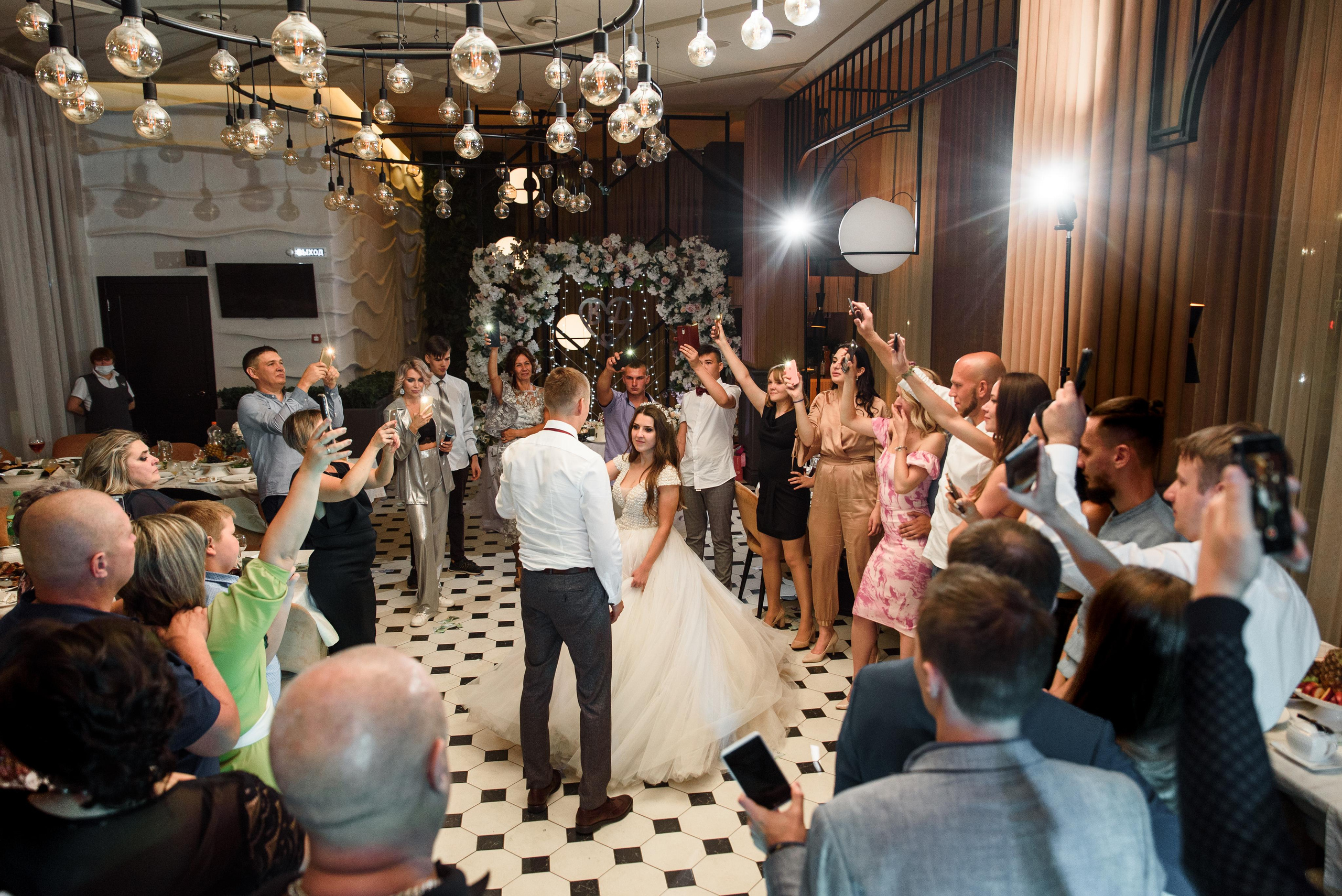 Свадьба в Волгограде. Свадебный и travel фотограф в Волгограде, Сочи, Домбае, Европе