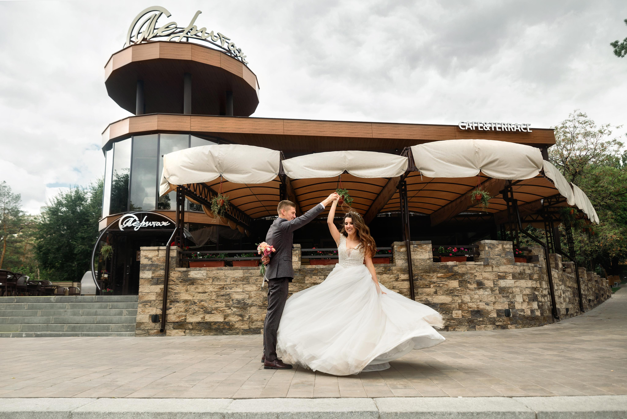 Свадьба в Волгограде. Свадебный и travel фотограф в Волгограде, Сочи, Домбае, Европе