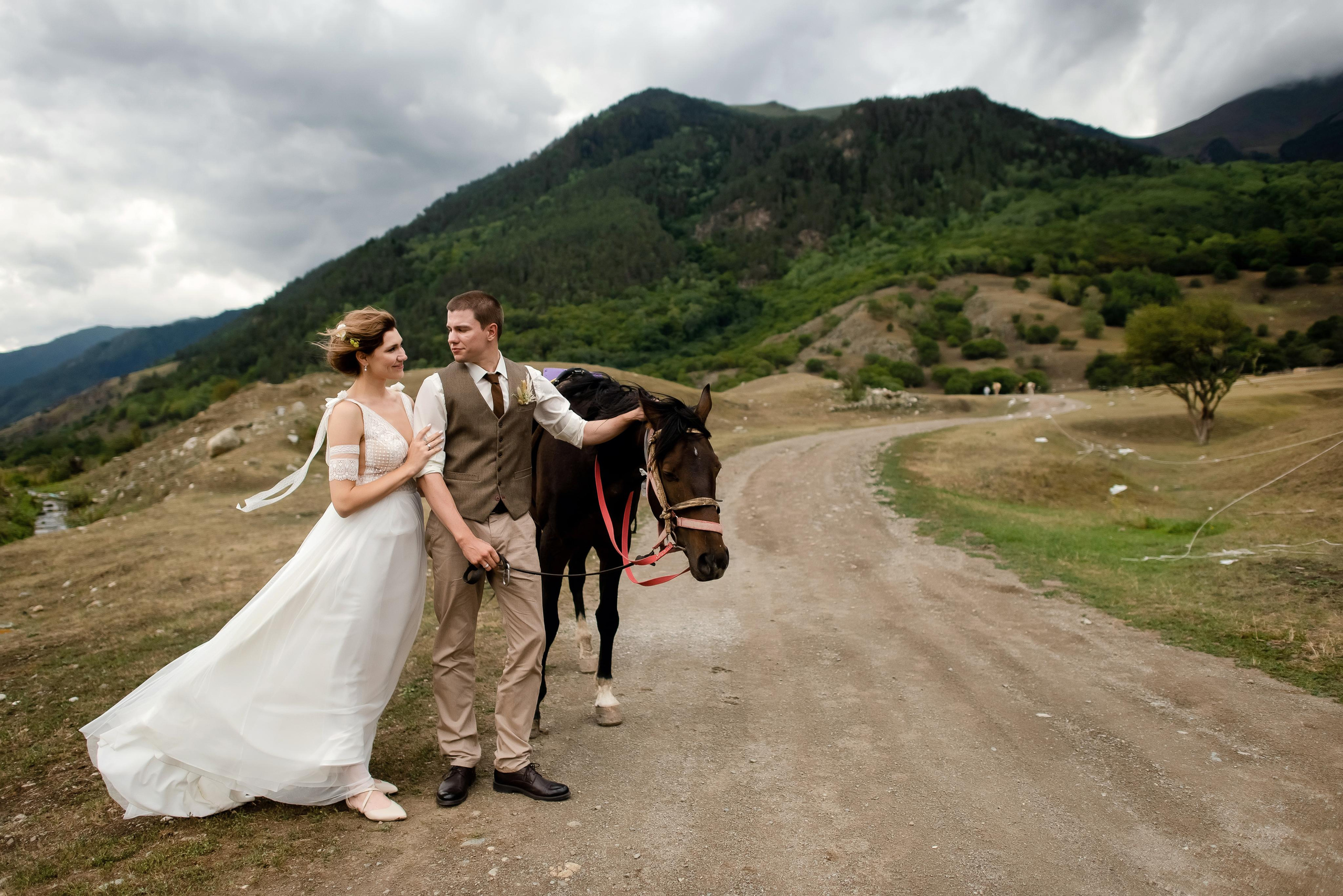 Свадебный день в горах (10.08.2020). Свадебный и travel фотограф в Волгограде, Сочи, Домбае, Европе
