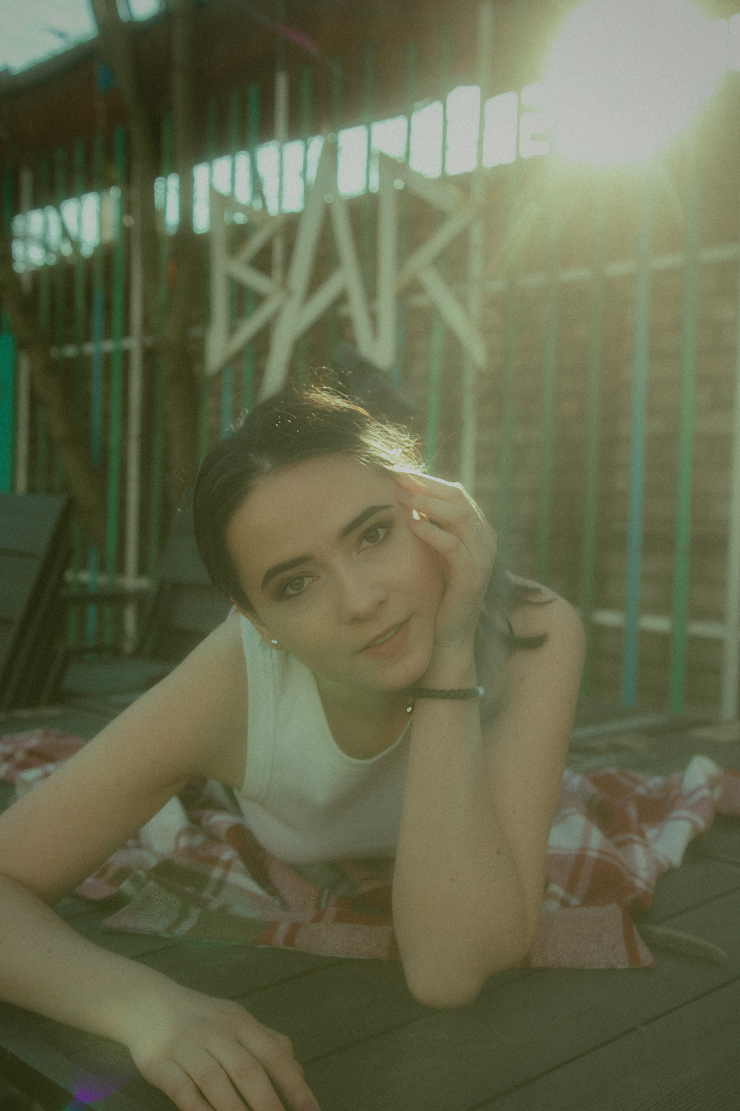 Солнечный Апрель