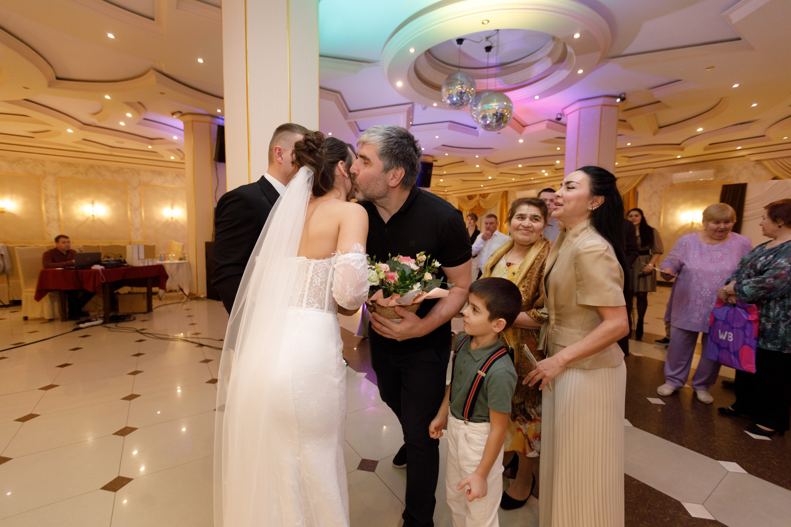 Water. Свадебный фотограф в Ярославле Анастасия Архипова