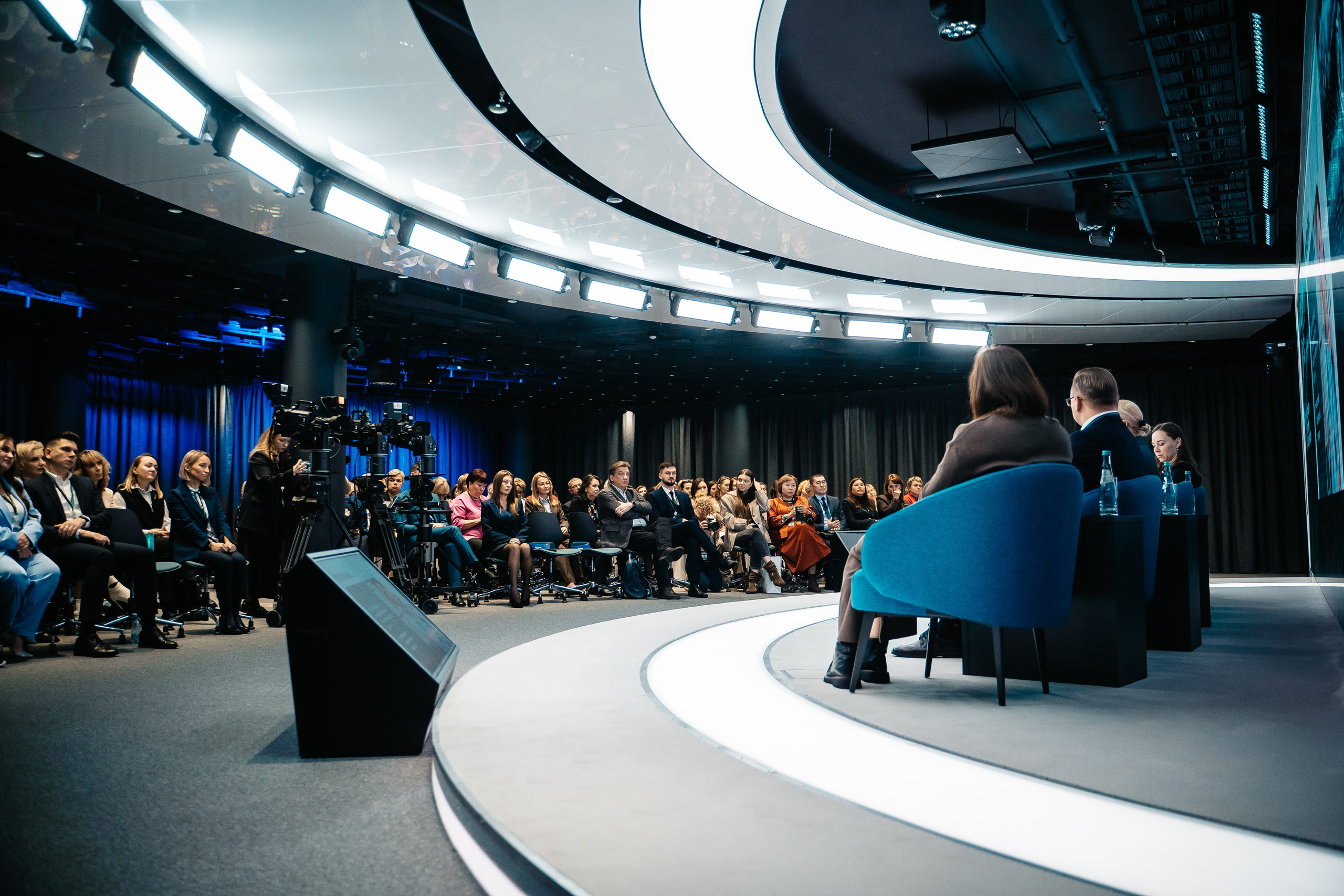 CONFERENCE. Lebeduff