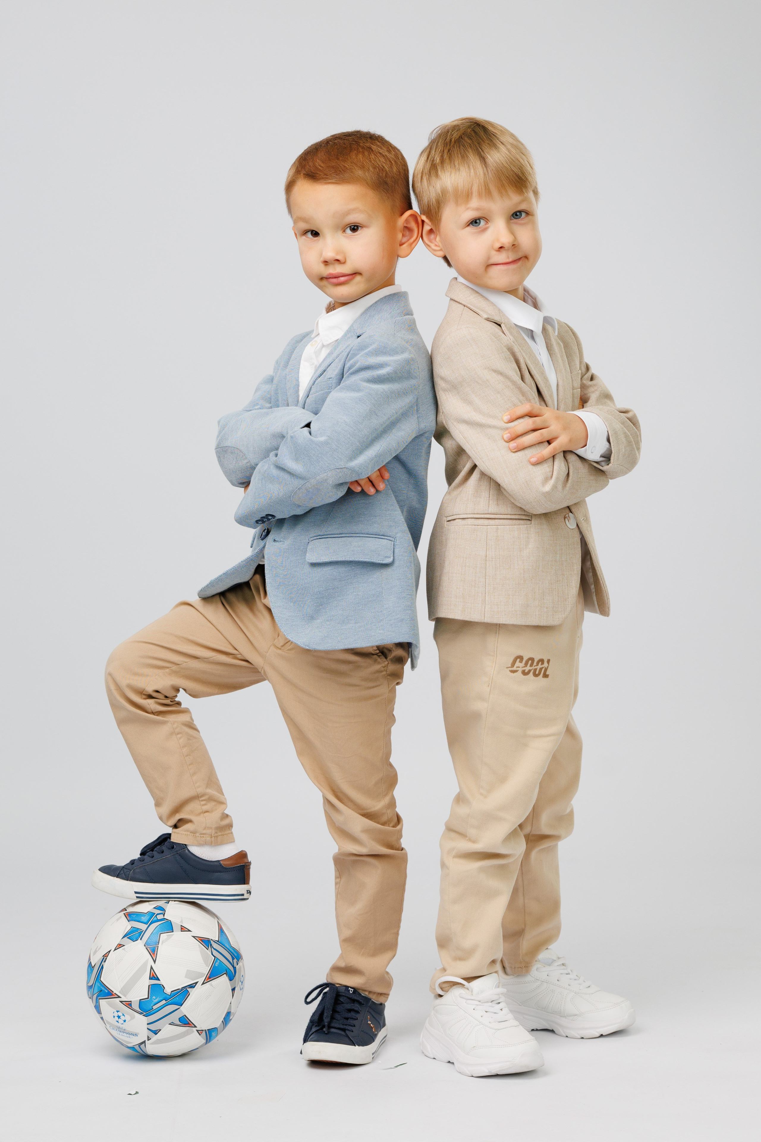 Тариф идеальный (1). Выпускные альбомы в Москве FOTOVMESTE