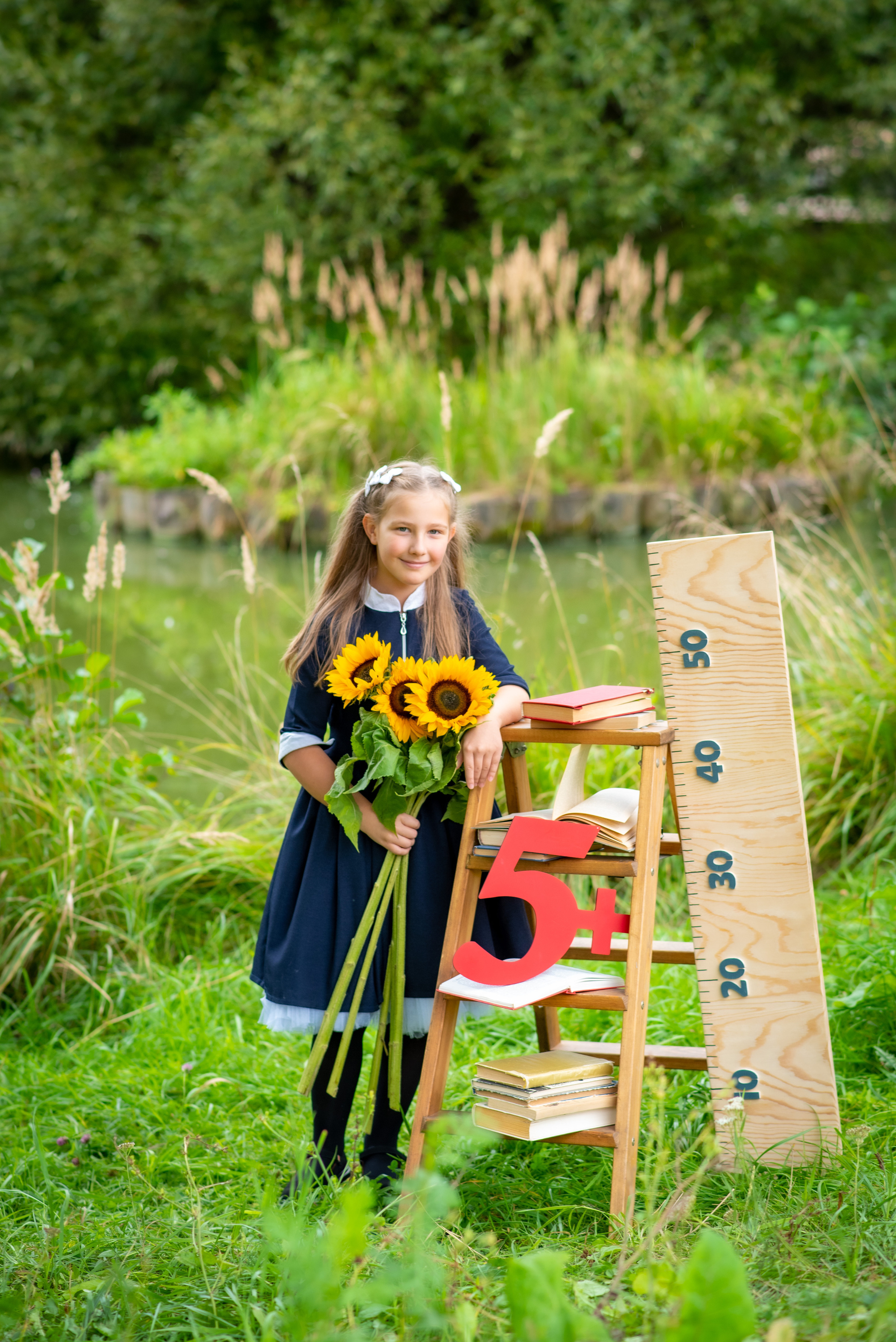 Фотосессия на школьном дворе. Семейный и детский фотограф в Москве Роксана Давлятерова