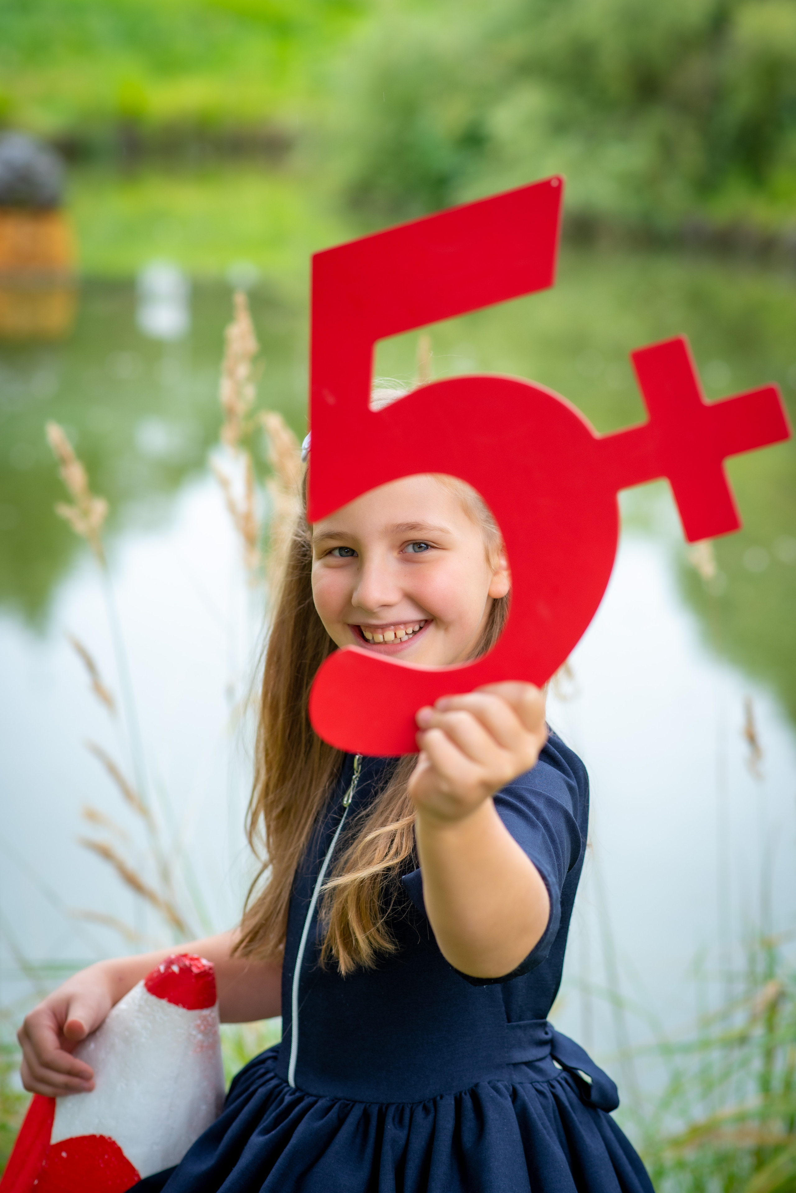 Фотосессия на школьном дворе. Семейный и детский фотограф в Москве Роксана Давлятерова