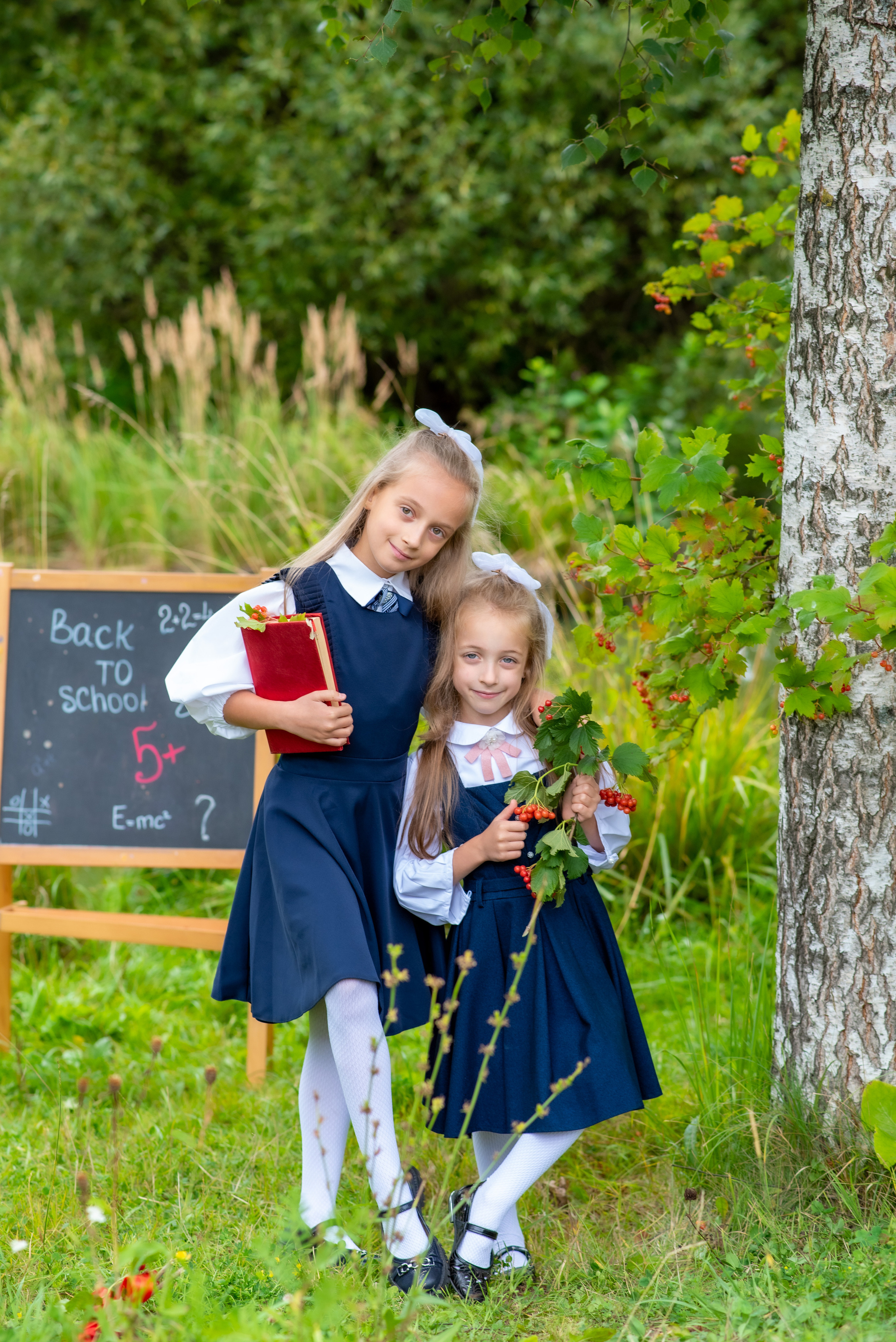 Фотосессия на школьном дворе. Семейный и детский фотограф в Москве Роксана Давлятерова