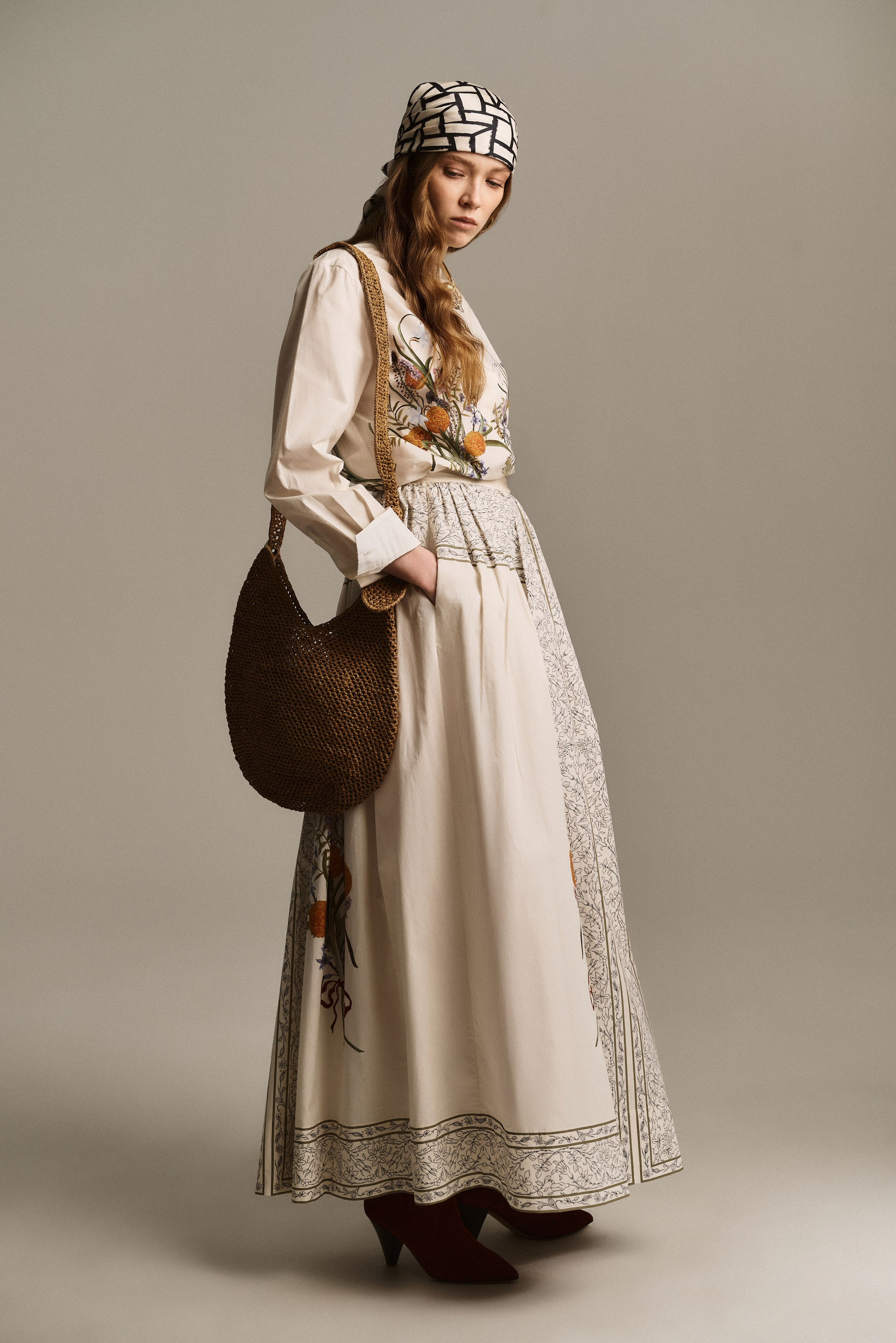 Giambattista Valli. Dolgikh Production team