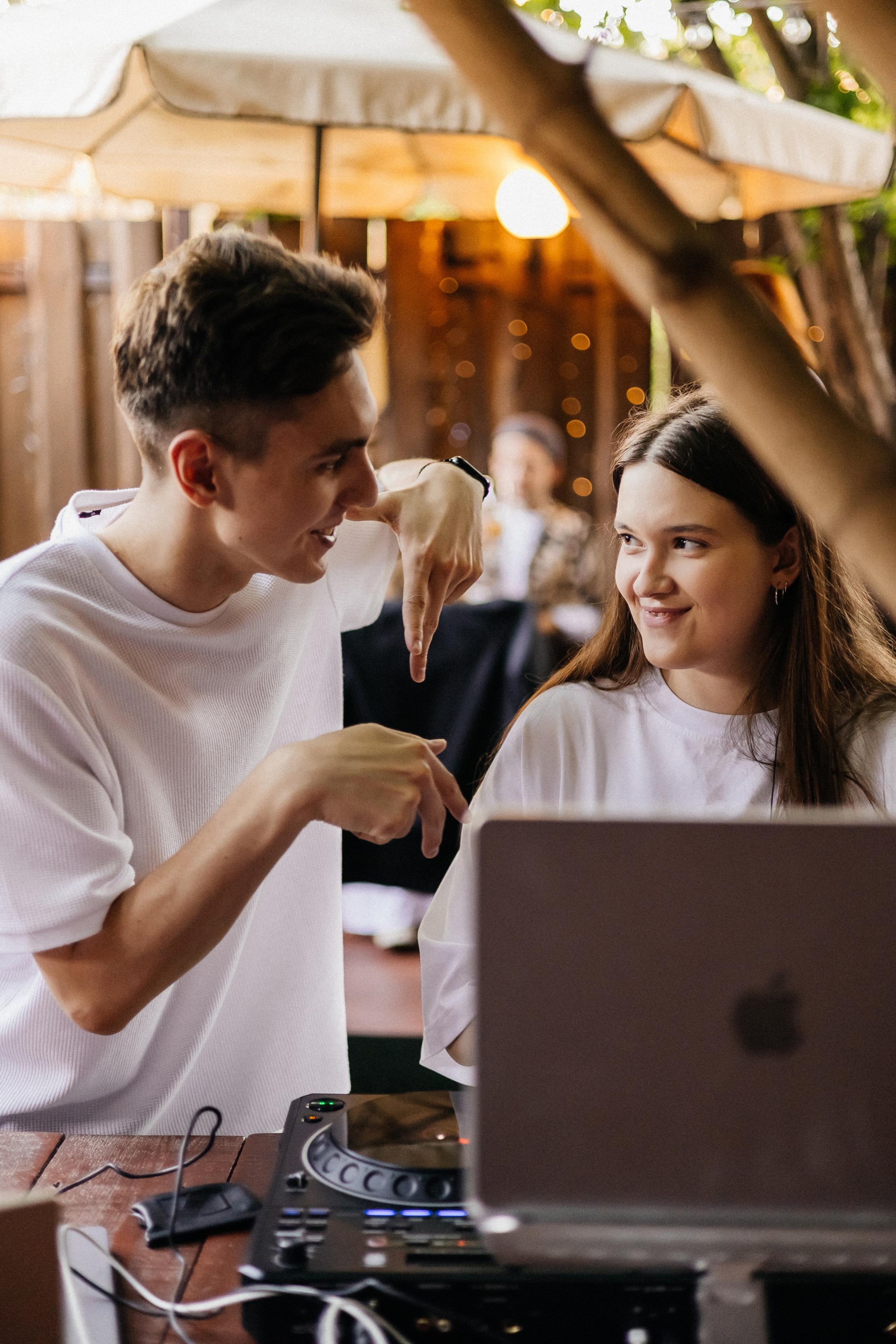 Среда — маленькая пятница| Караоке — бар «Vibe». Фотограф Кемерово | Сергей