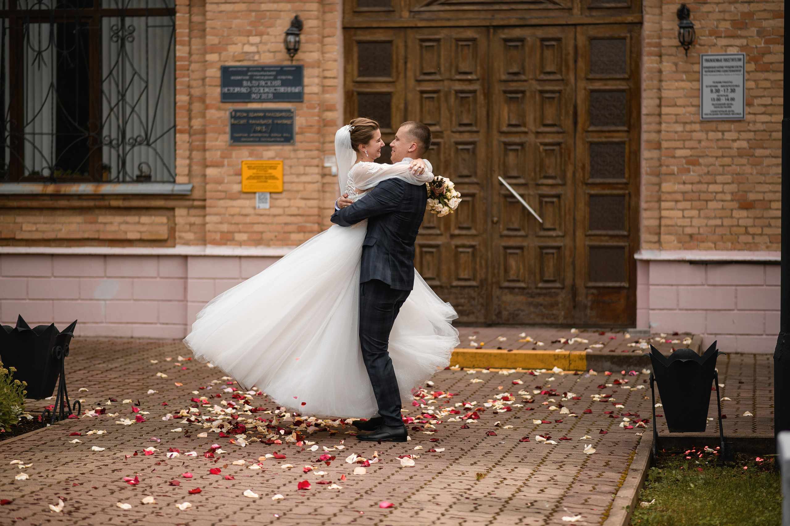 Александр и Юлия. Свадебный фотограф Белгород Валуйки Старый Оскол Воронеж
