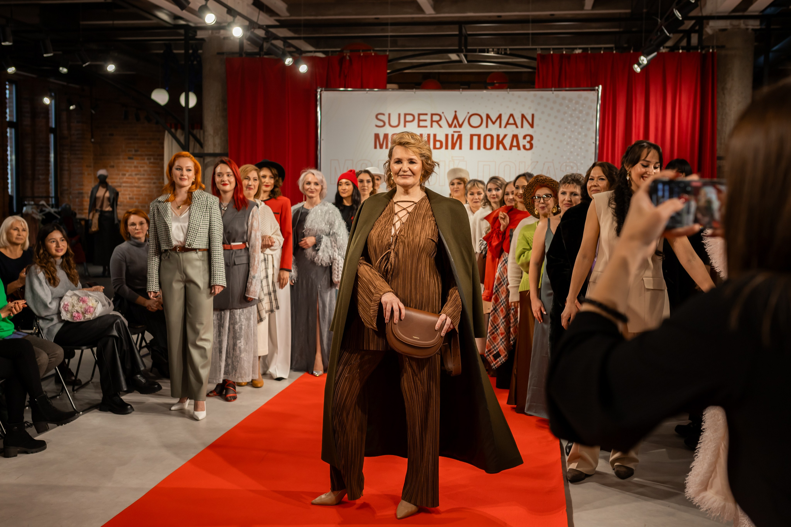 Показ проекта Super woman. Марина Шаймухаметова. Фотограф в Уфе