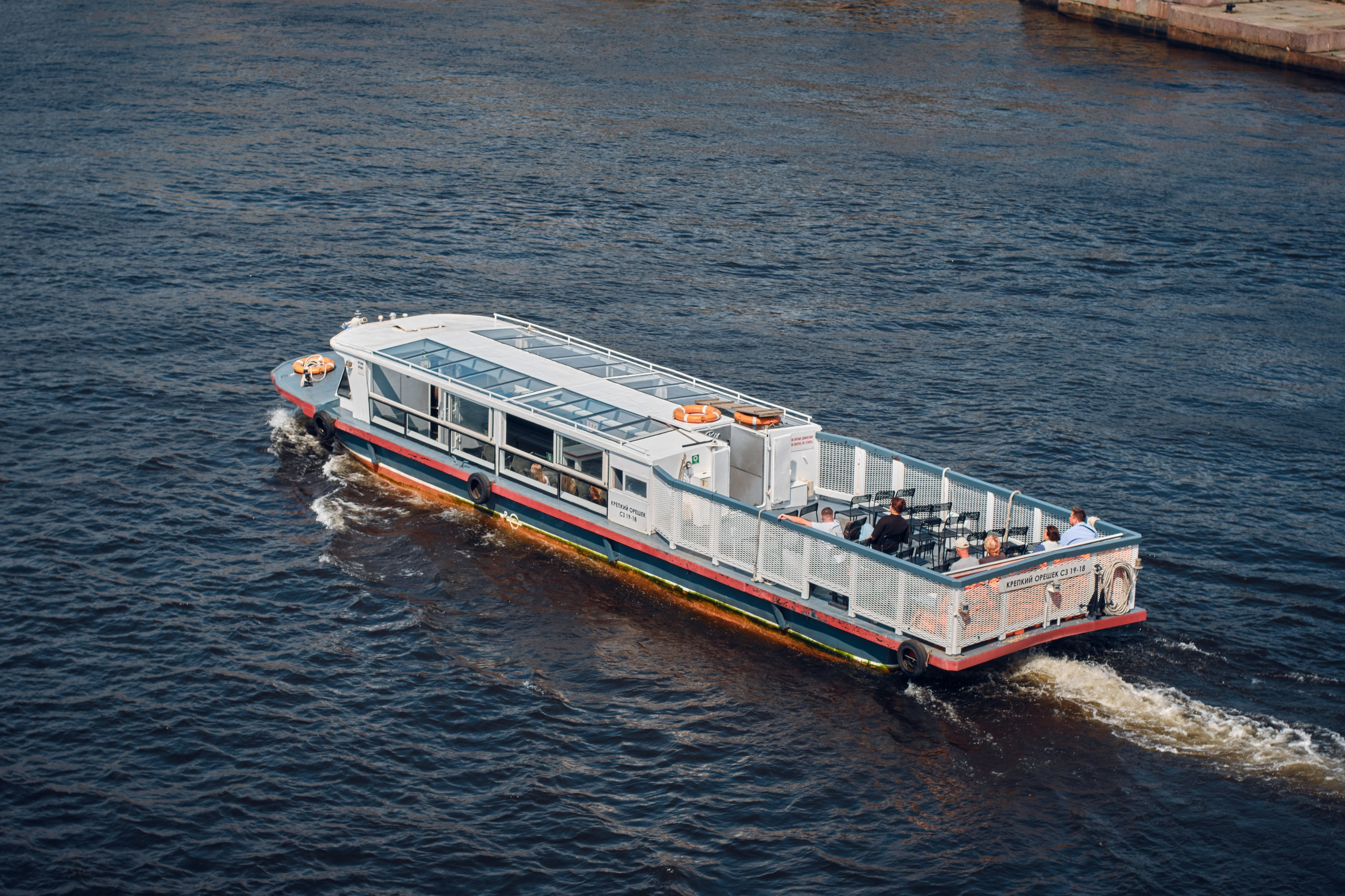 Санкт-Петербург. Фотограф портретный архитектурный лавстори будуар Санкт-Петербург Виктор Иванов