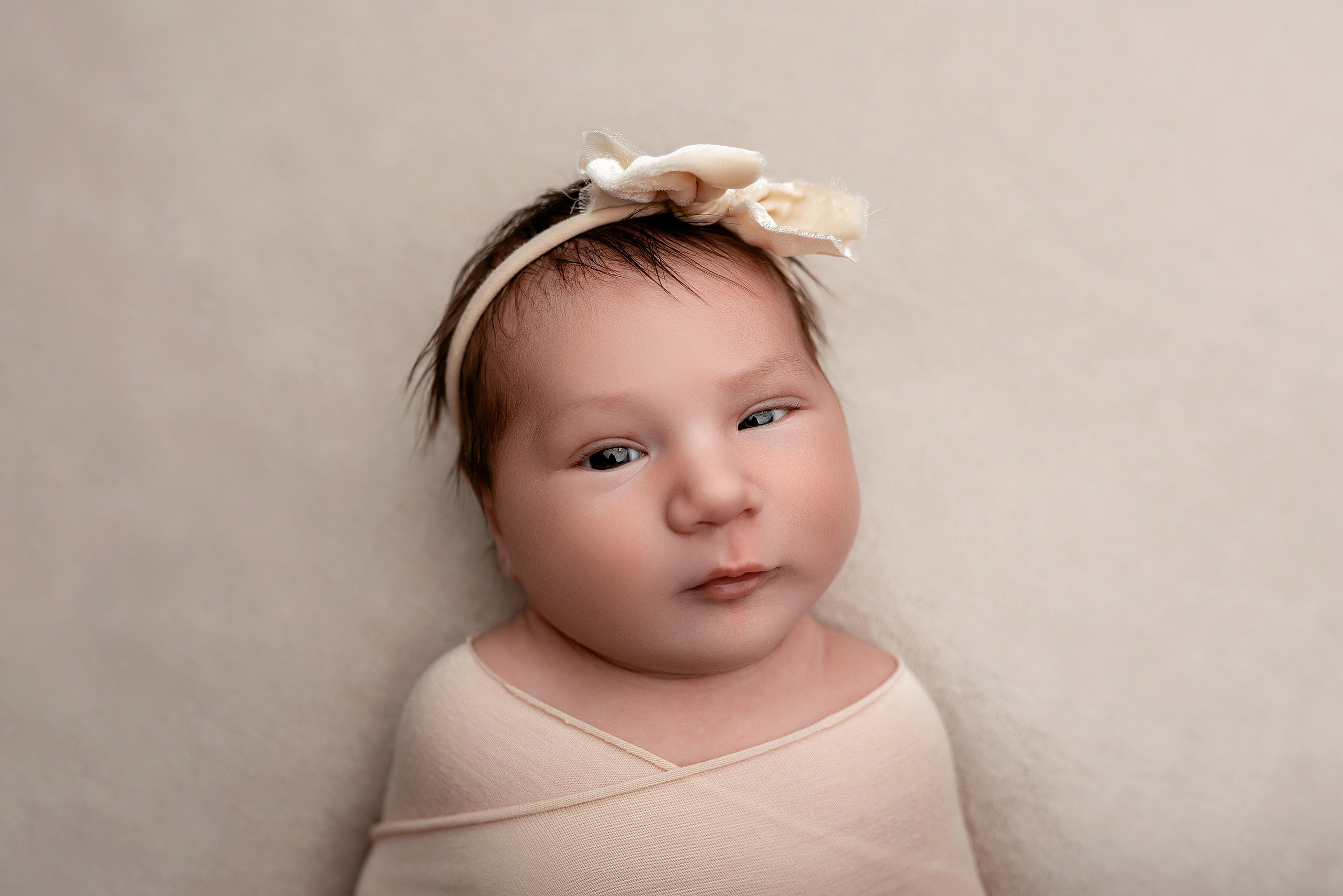 Новорождённые девочки. Детский фотограф новорождённых в Минске Боровик Екатерина