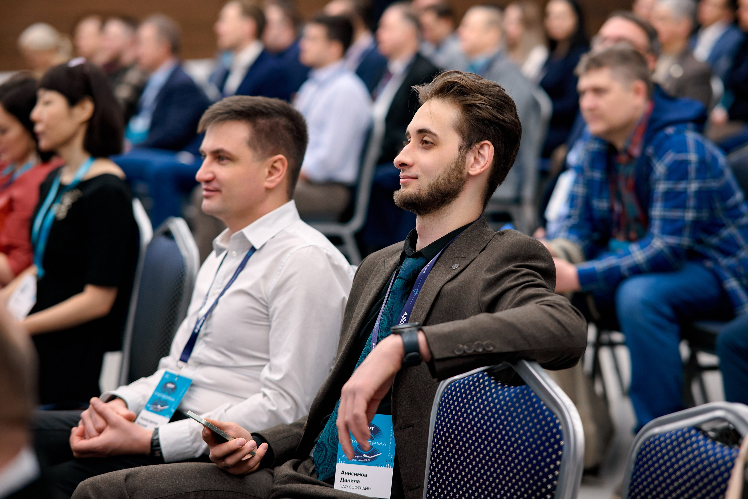 AXOFT. Максим Комаров — Профессиональный фотограф