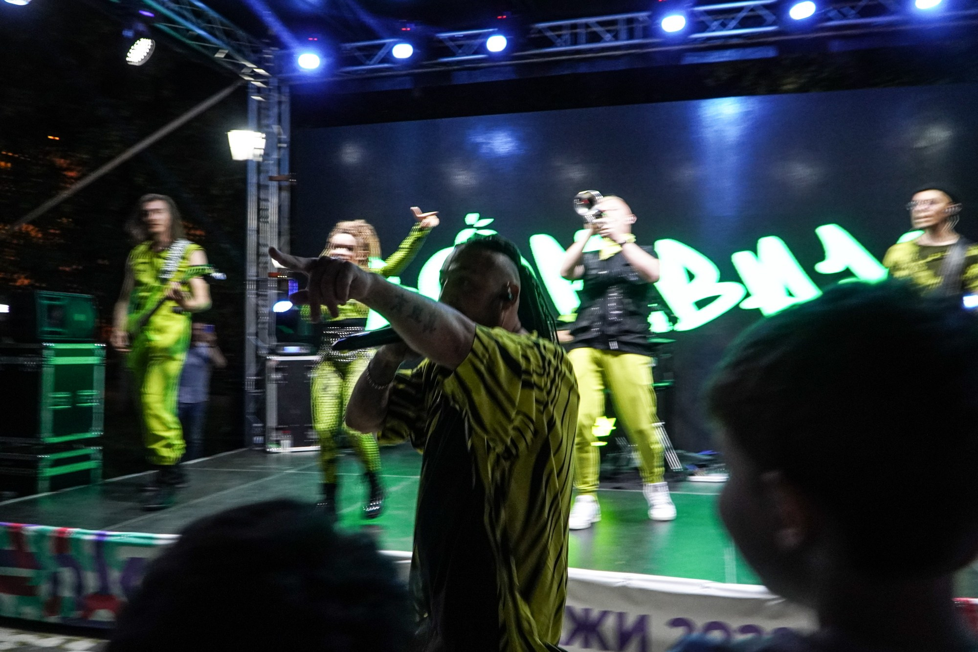 Концерт ко Дню молодёжи 2022. Репортажный, промышленный и маркетплейс-фотограф Дмитрий Чернат