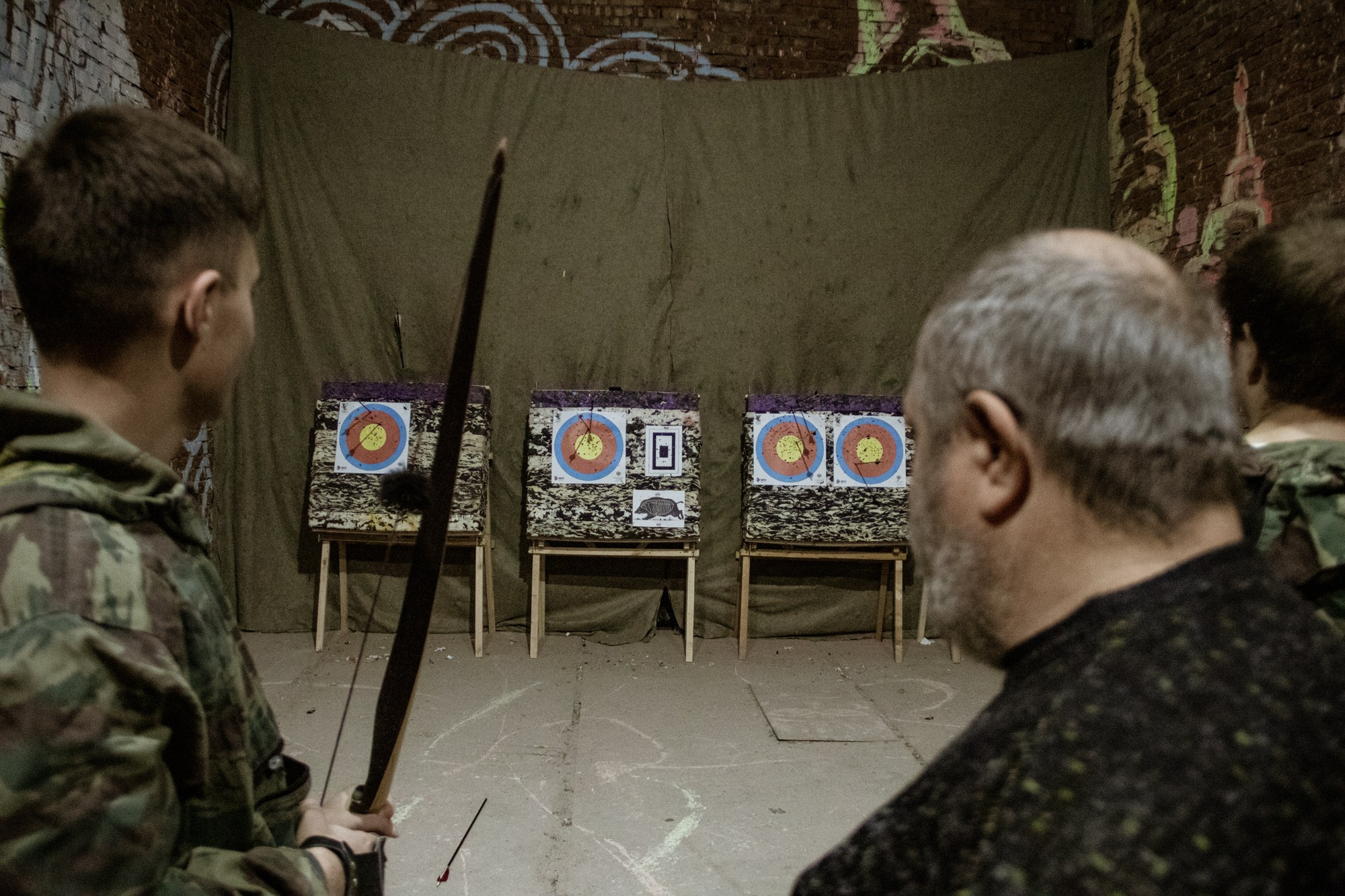Лазертаг на заводе ЗИП. Репортажный, промышленный и маркетплейс-фотограф Дмитрий Чернат