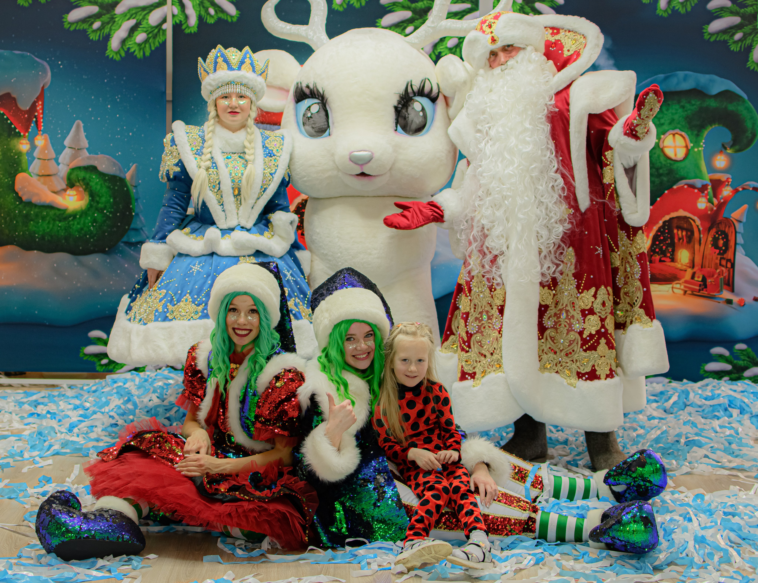 HAPPY NEW YEAR. Photokarish