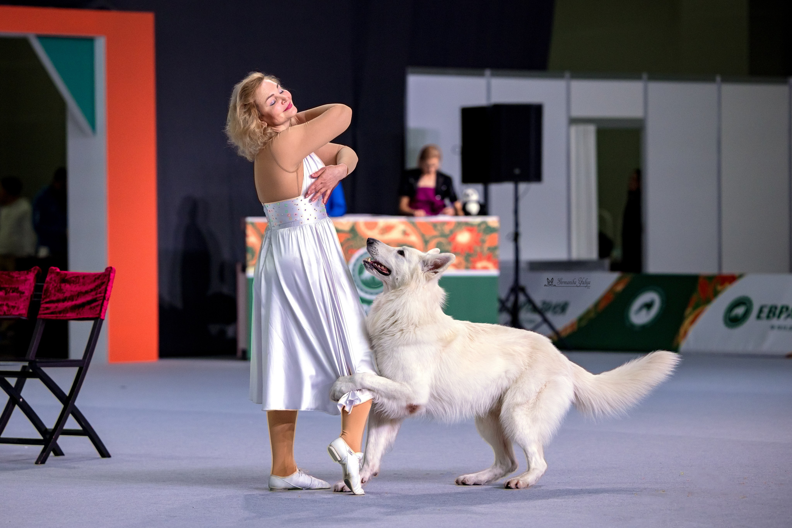 ЕВРАЗИЯ 18-19.11.2023. Фотограф-анималист Юлия Германика