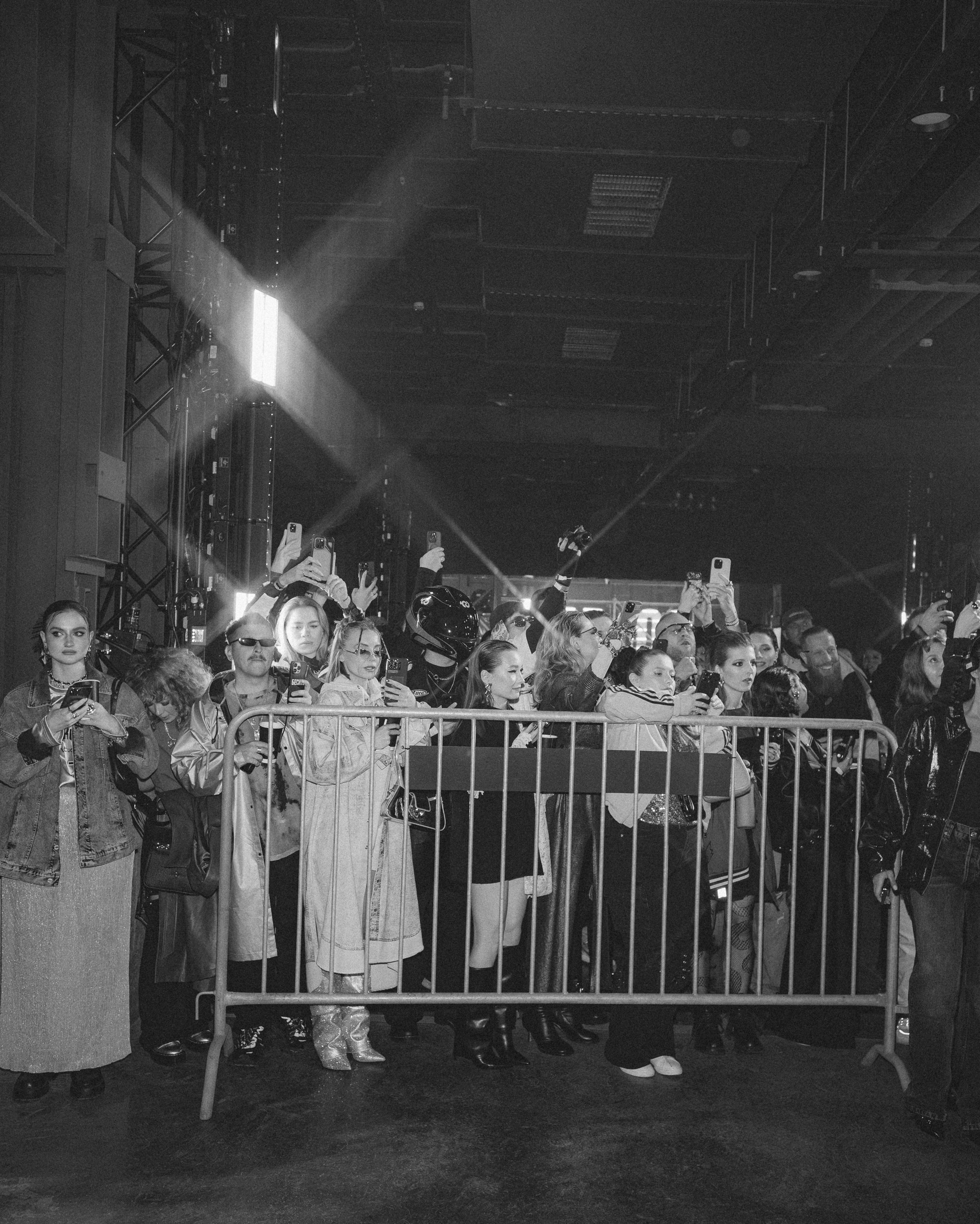 Top 100 Awards' 25. Свадебный и портретный фотограф в Москве Сергей Бузин