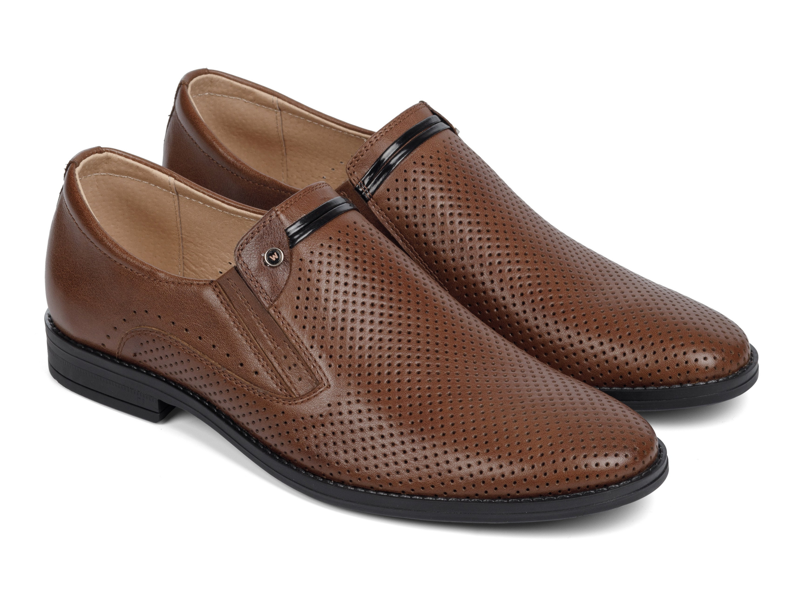 Обувь для каталога и маркетплейсов. Предметный фотограф Александр Трузян