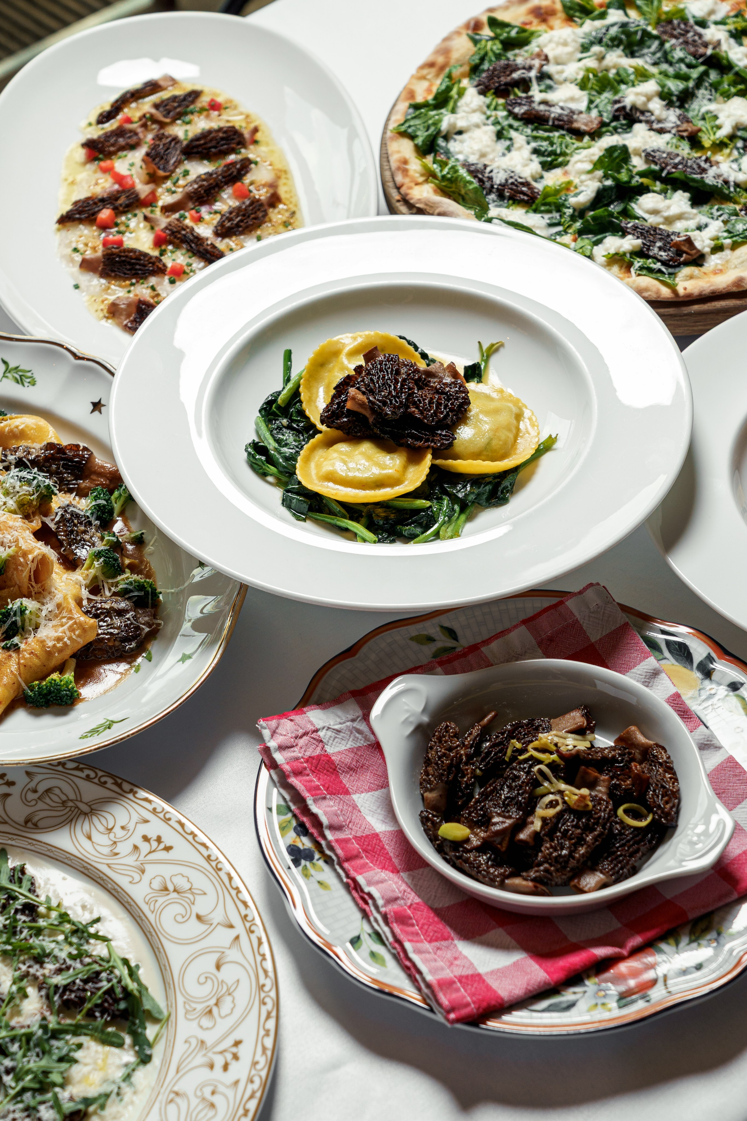 OSTERIA сморчки. Фуд-фотограф, Предметный фотограф, AI креатор. Москва