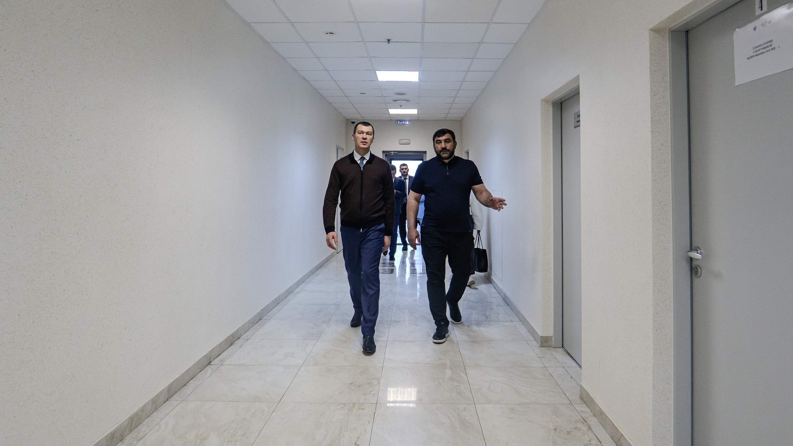 ОСМОТР МИНИСТРОМ СПОРТА РФ УЧЕБНО-ТРЕНИРОВОЧНОГО ЦЕНТРА НОВОГОРСК, МОСКВА. Репортажный и интерьерный фотограф, фотохудожник