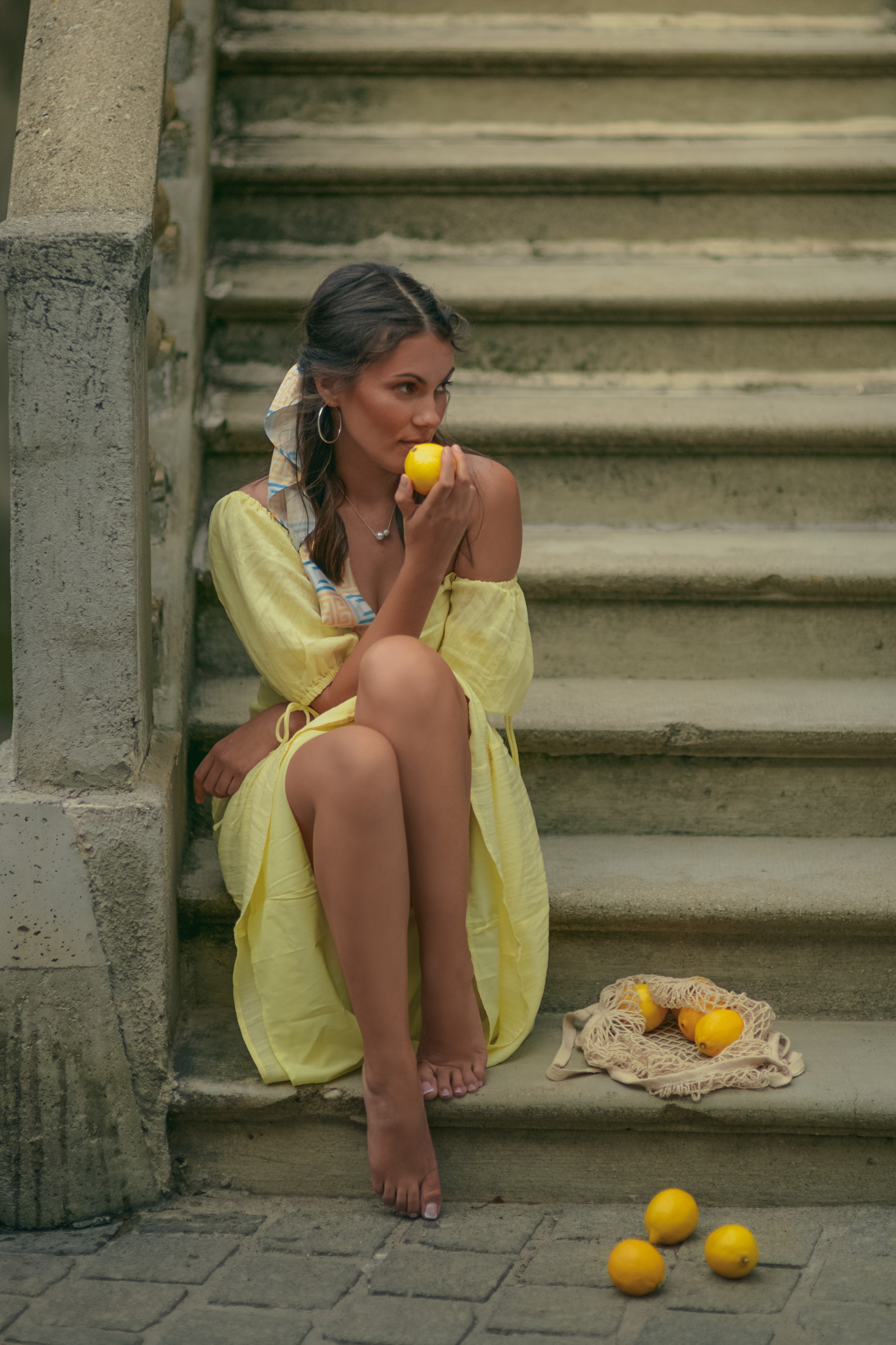 Séances photo dans les villages de Provence. Photographer in Provence Julia Lipiainen