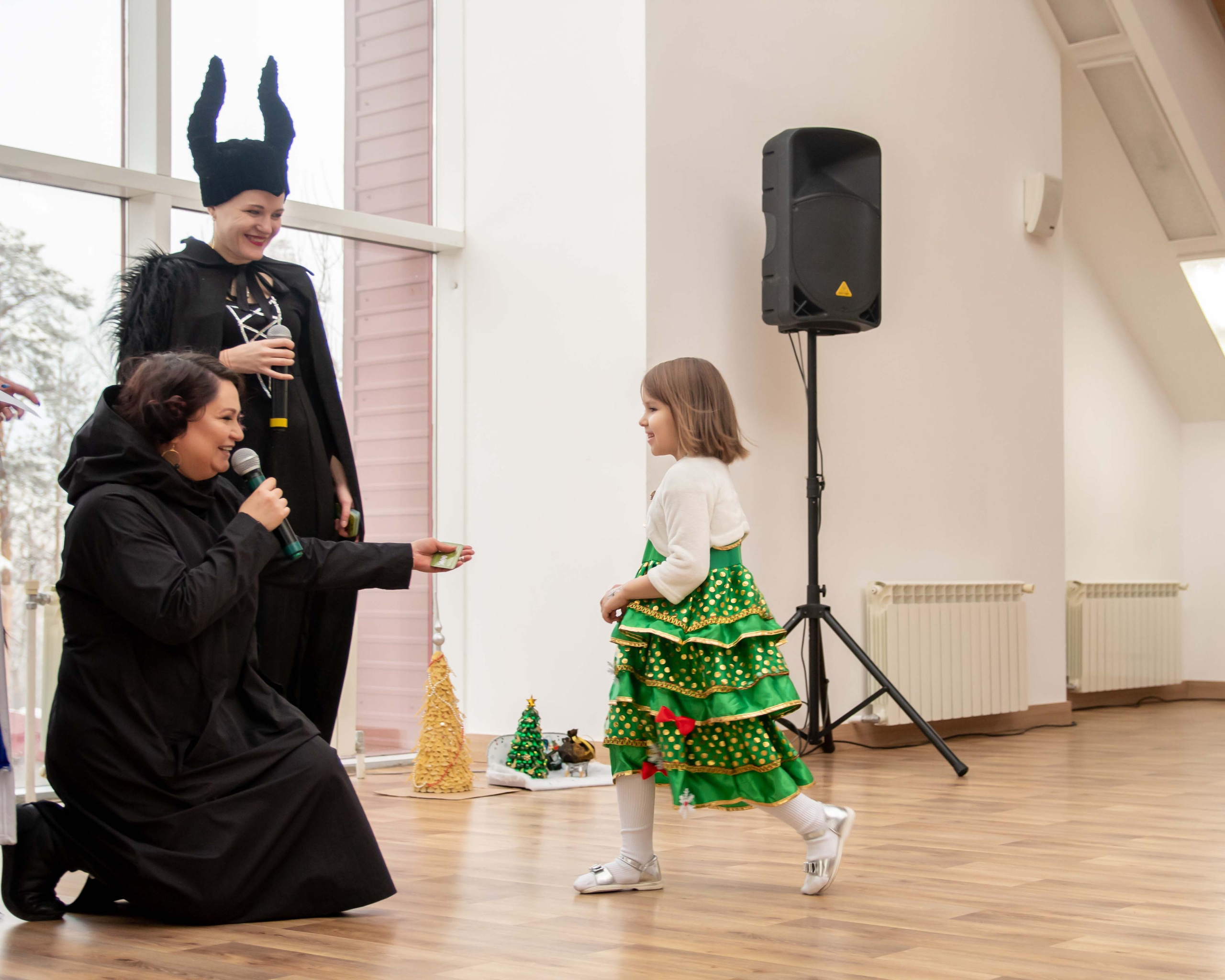 Благотворительный концерт. Часть1: Дети. Репортажный Фотограф