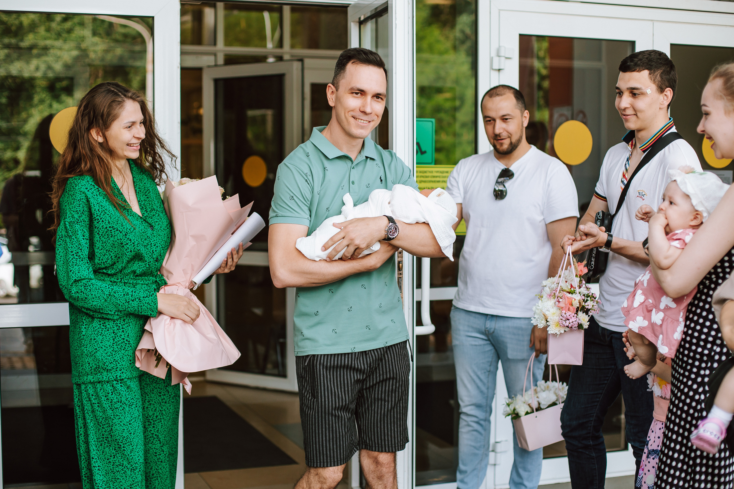 Выписка 6 июня. Женский и семейный фотограф в Краснодаре Яна Теплая