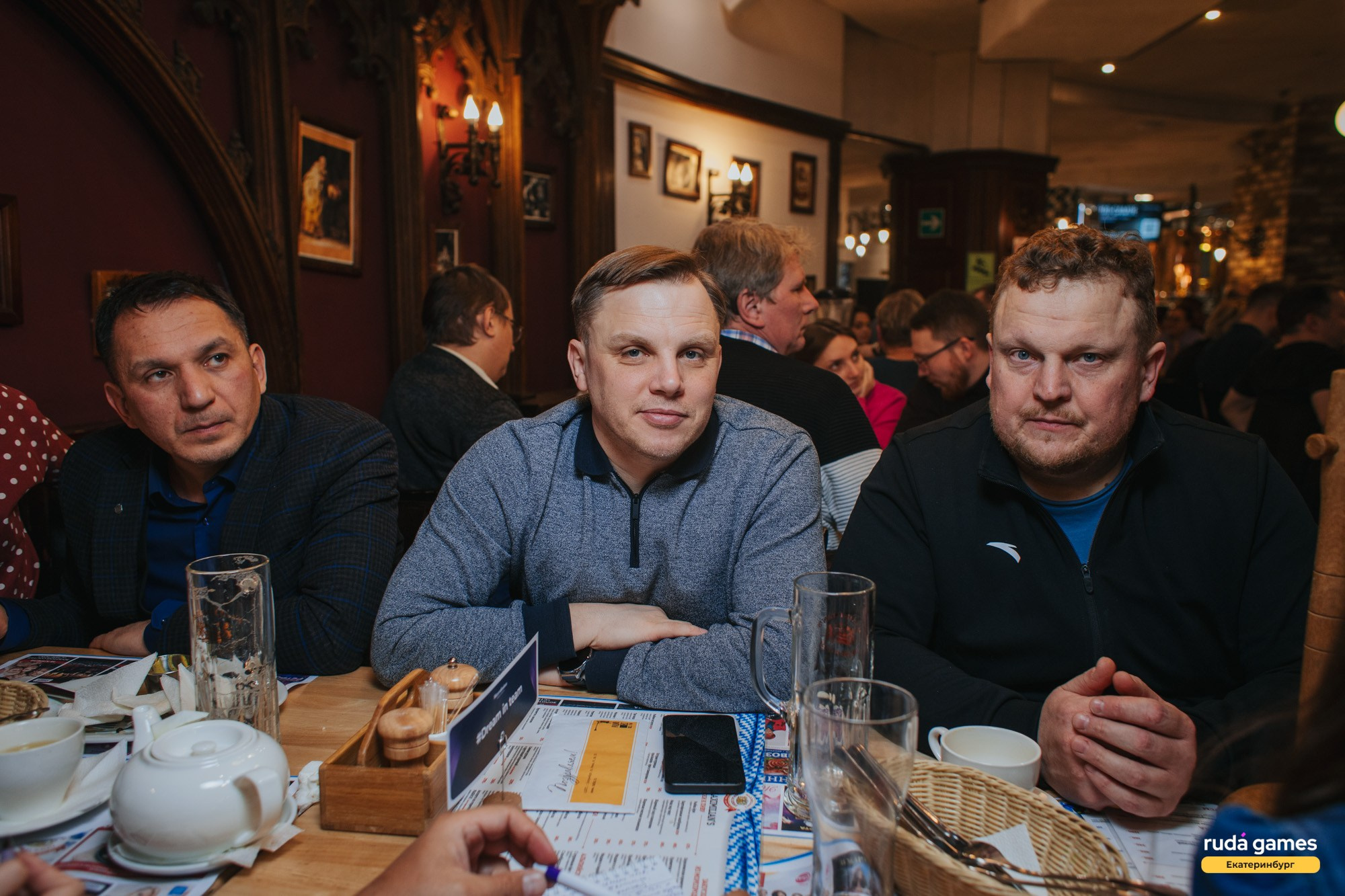 Мозгобойня. Свадебный и репортажный фотограф в Екатеринбурге и Сухом Логу