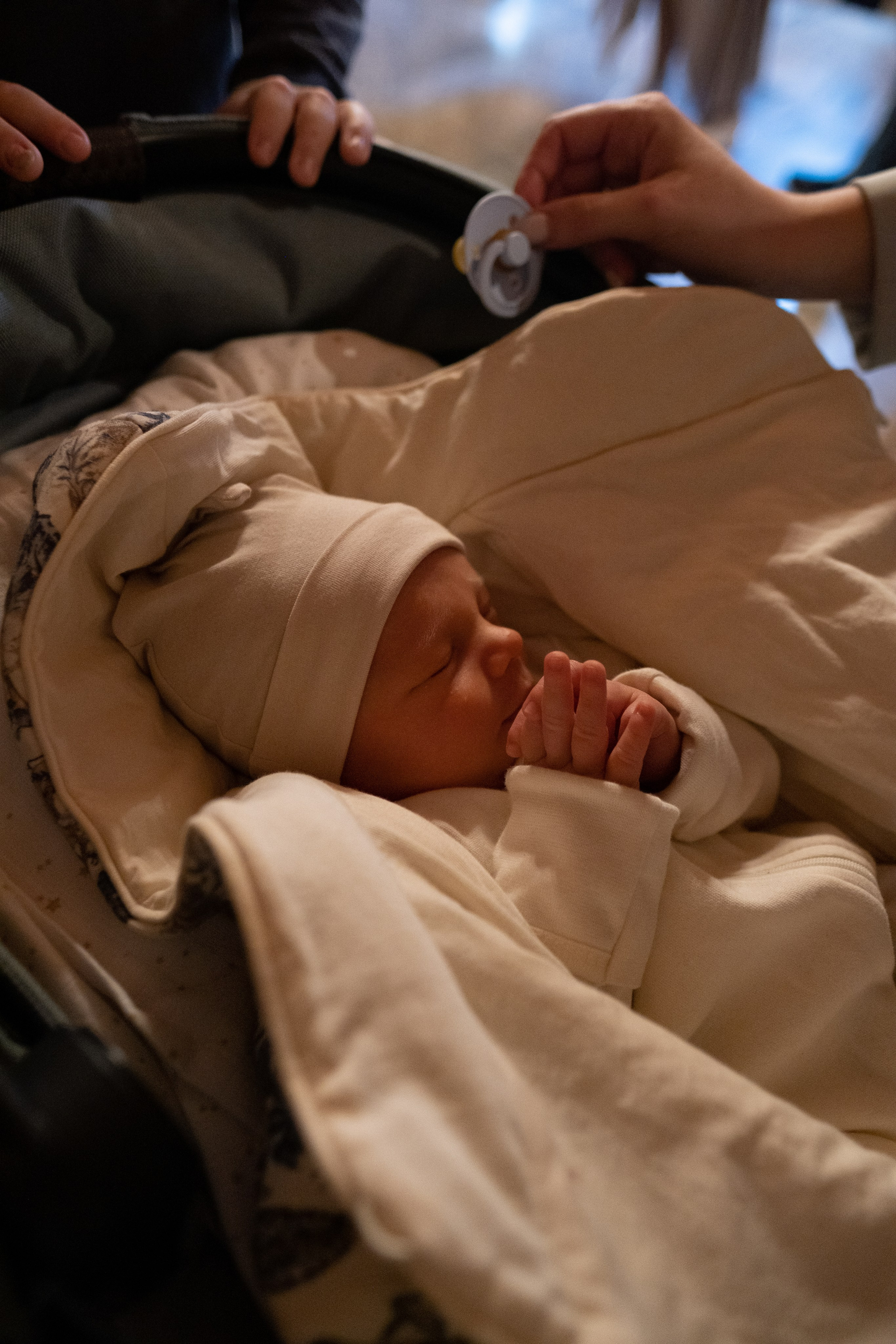 Крестины Константина. Главная