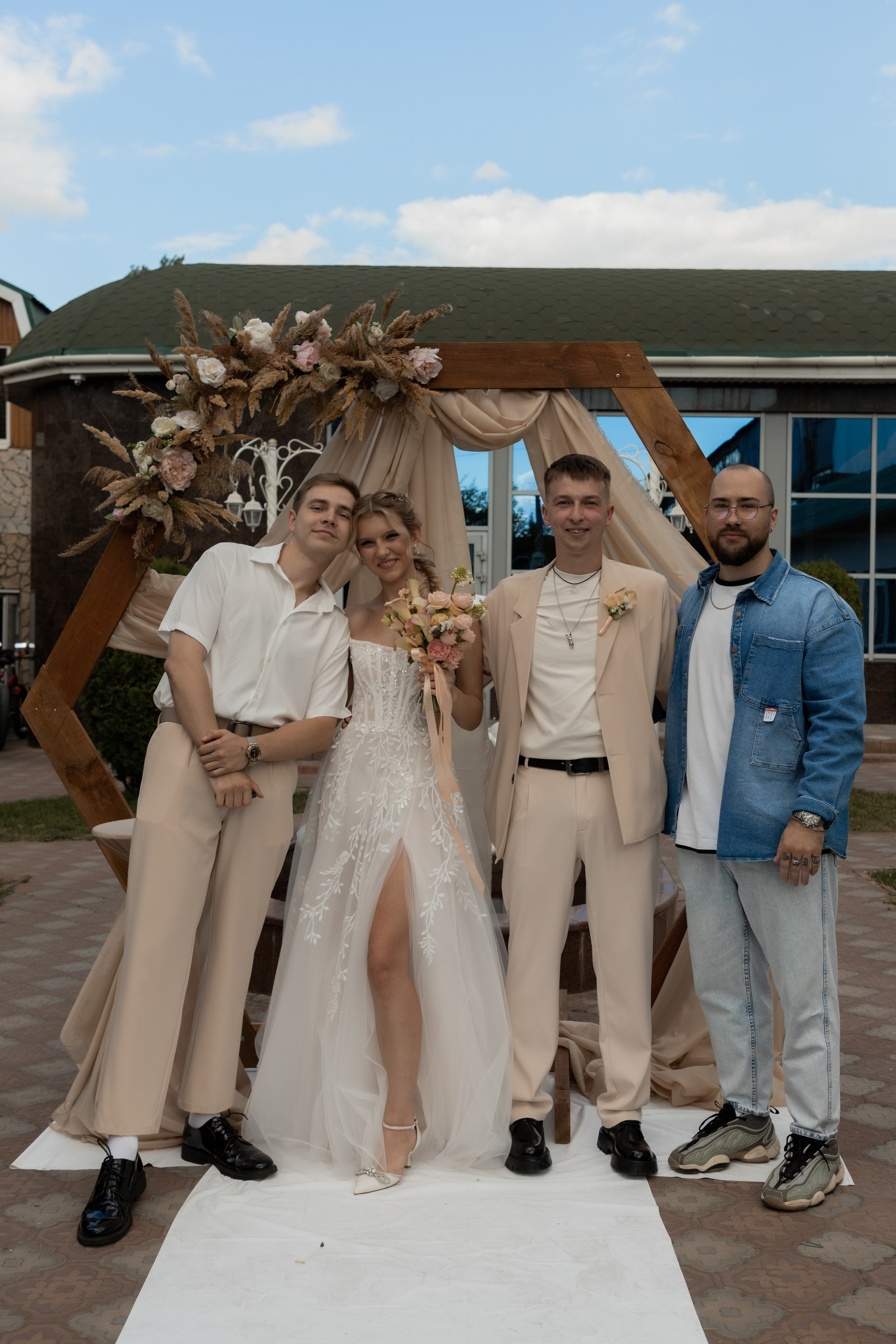 Роман и Александра (банкет). Свадебный фотограф Ангелина Сунгатулина | Саратов | Балаково | Вольск