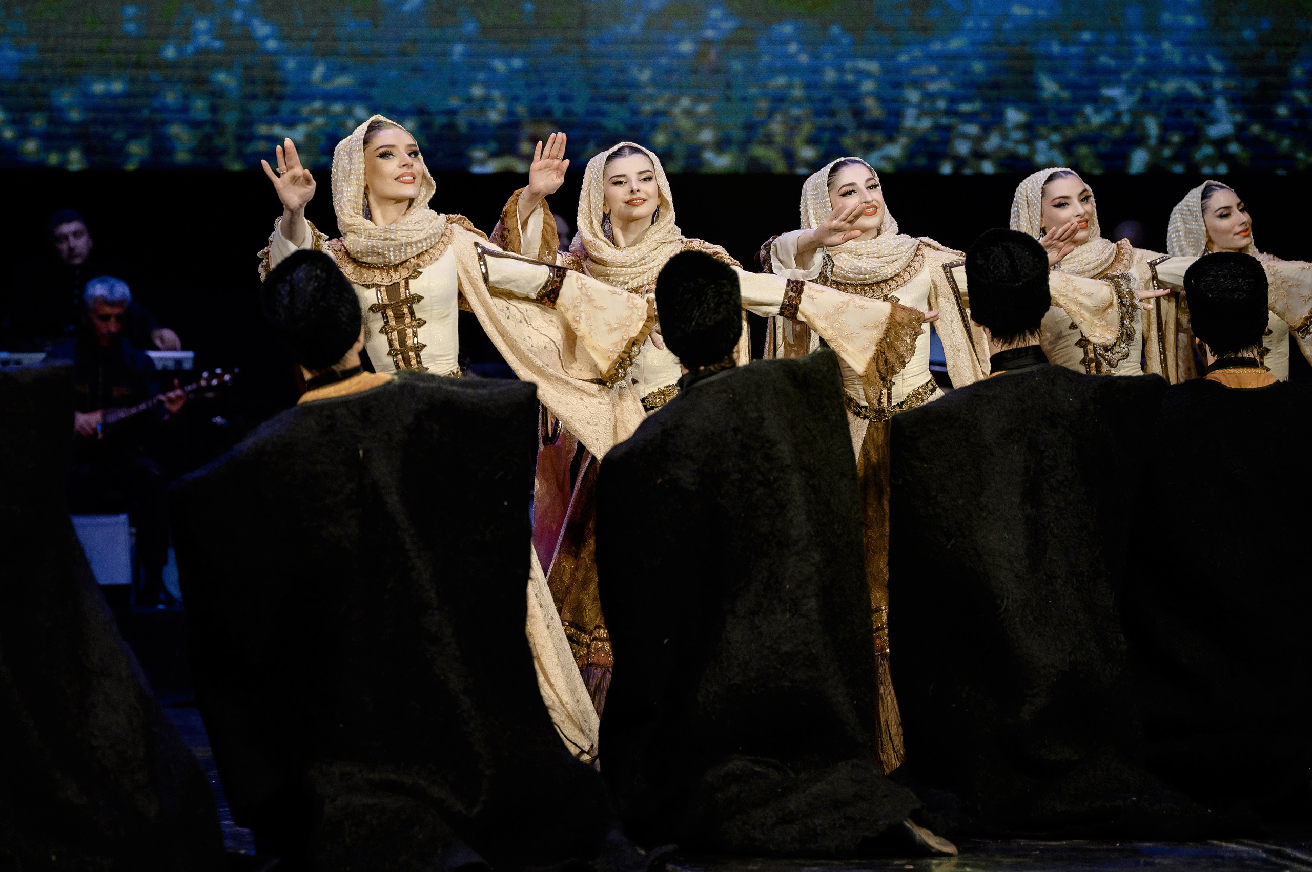 Ансамбль «Лезгинка» концерт в Махачкале. РЕПОРТАЖНЫЙ И БИЗНЕС ФОТОГРАФ В МОСКВЕ, ЕГОР НИКОЛАЕВ