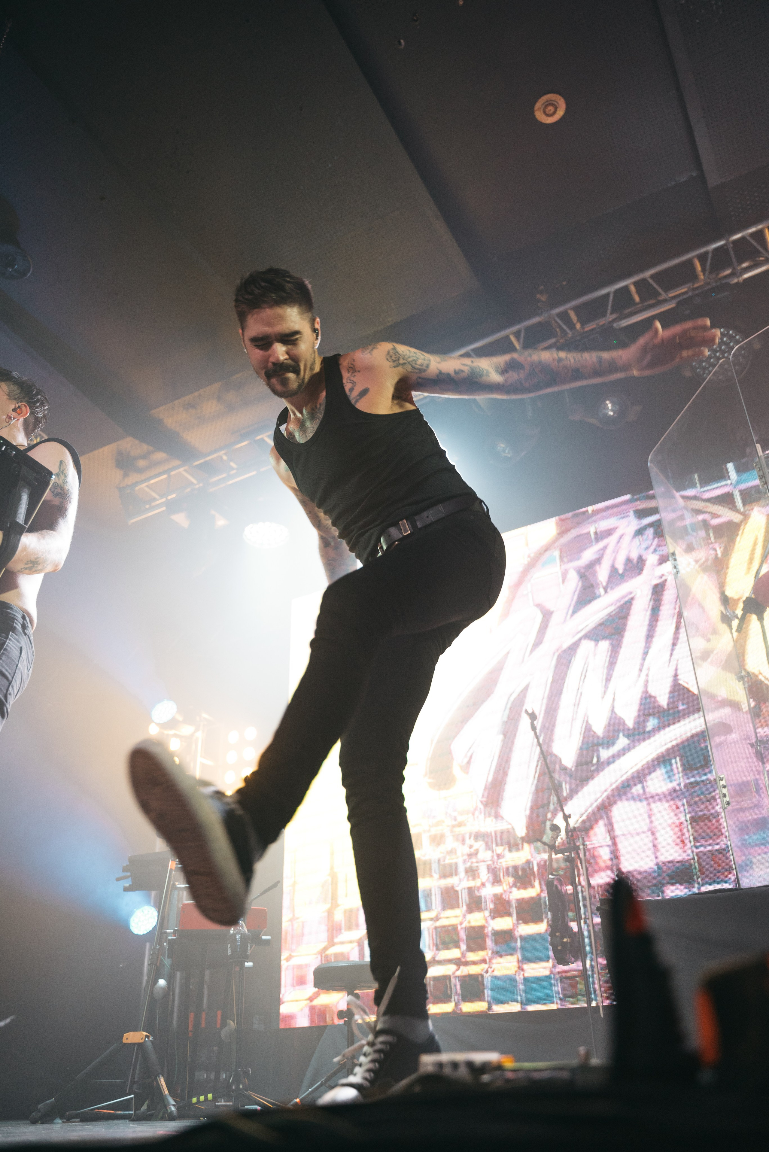 Концерт группы «The Hatters» 4.04.24. Репортажный и свадебный фотограф в Сургуте