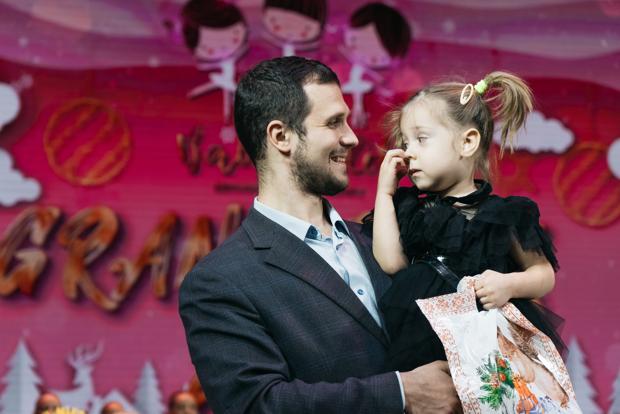 СурГУ 23.12.23. Репортажный и свадебный фотограф в Сургуте