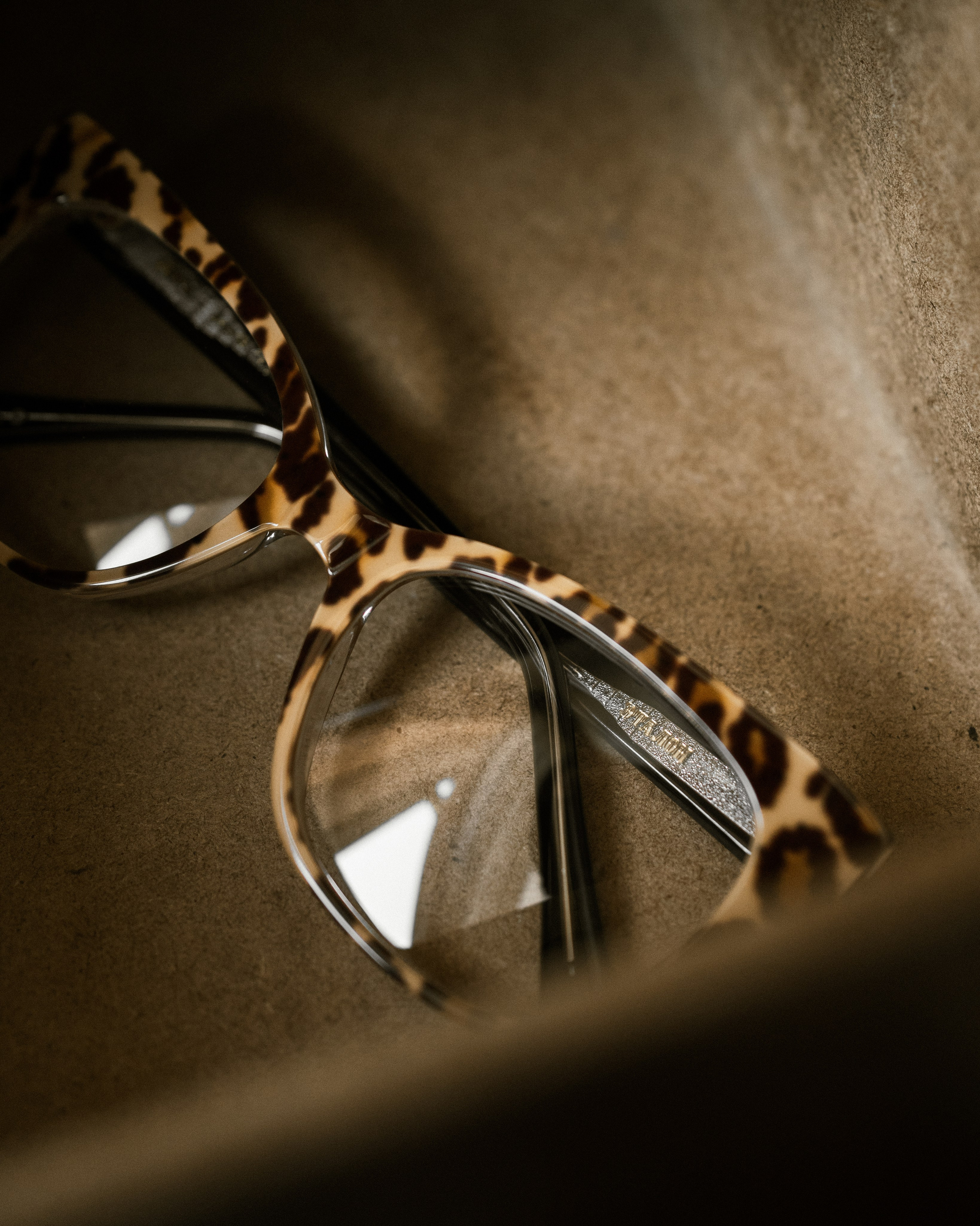 Etalon Optica. Фотограф для брендов в Санкт-Петербурге — Анастасия Галина